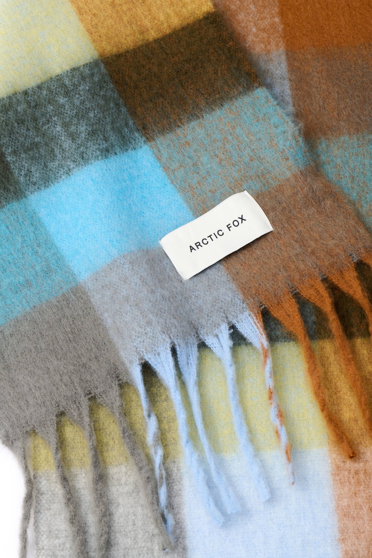 Arctic Fox & Co. - North America - The Reykjavik Scarf - 100% Recycled - Blue/Orange - FW25
