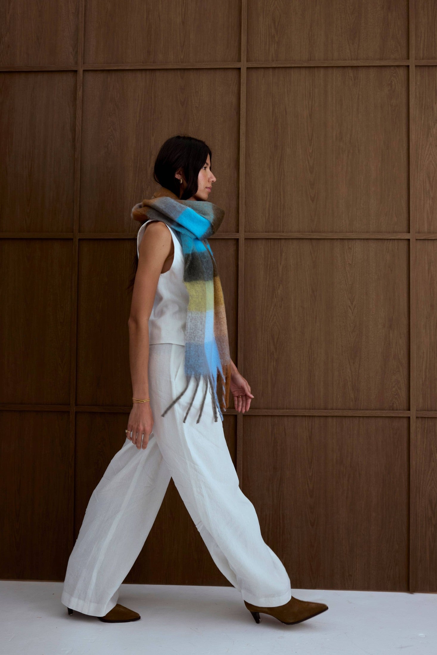 Arctic Fox & Co. - North America - The Reykjavik Scarf - 100% Recycled - Blue/Orange - FW25