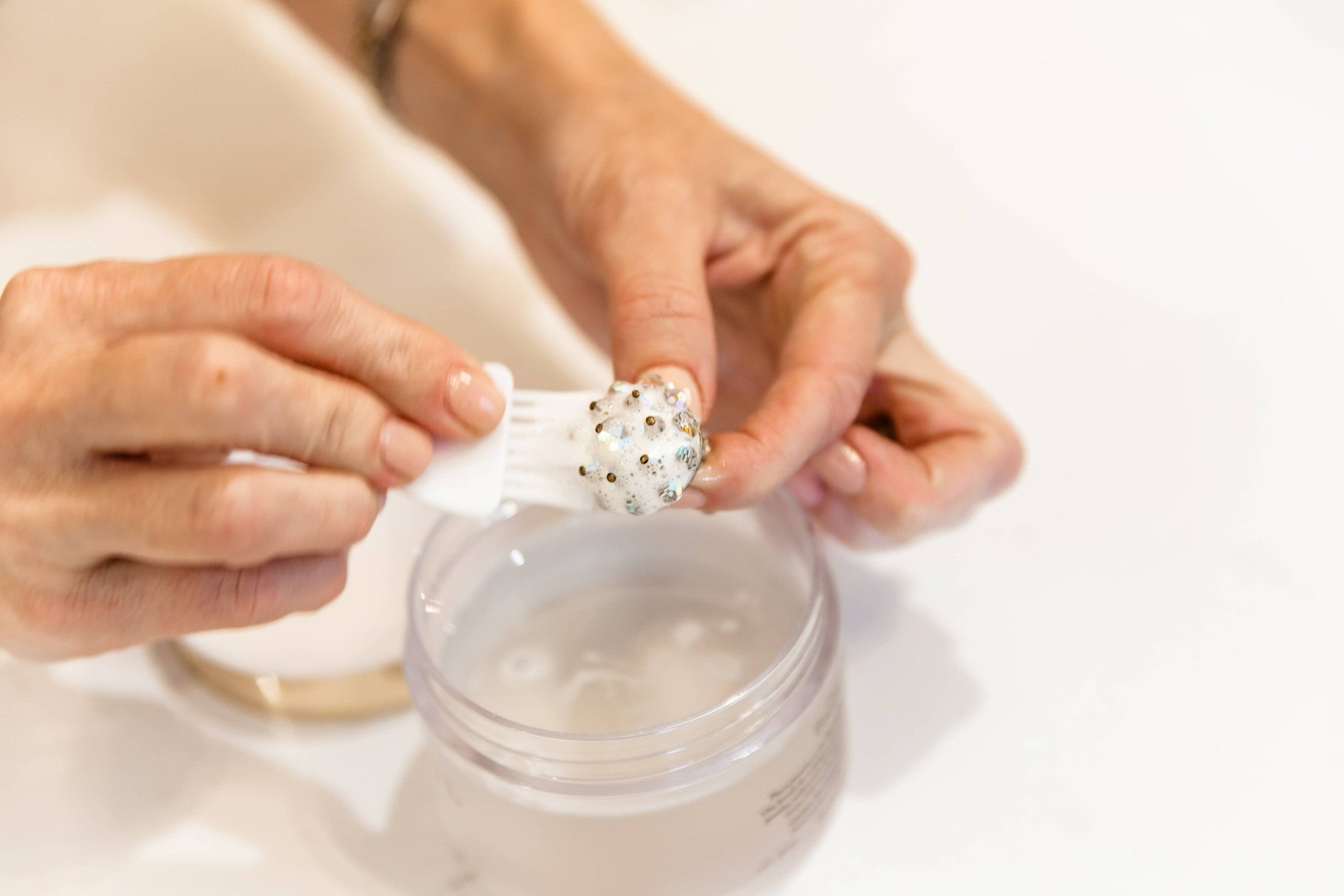 Baublerella - Bauble Bath Jewelry Cleaner