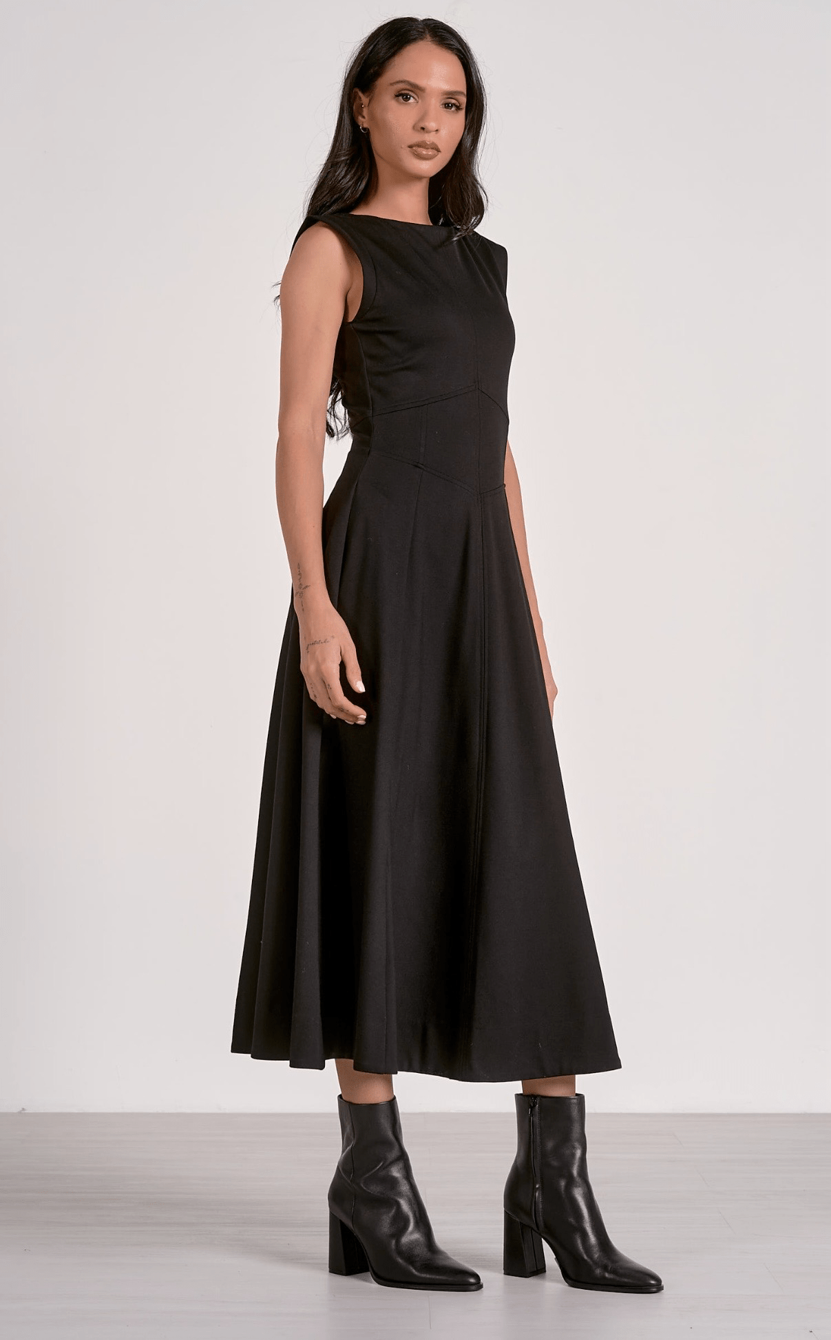 Black Midi Sleeveless Flare Dress Dresses + Jumpsuits