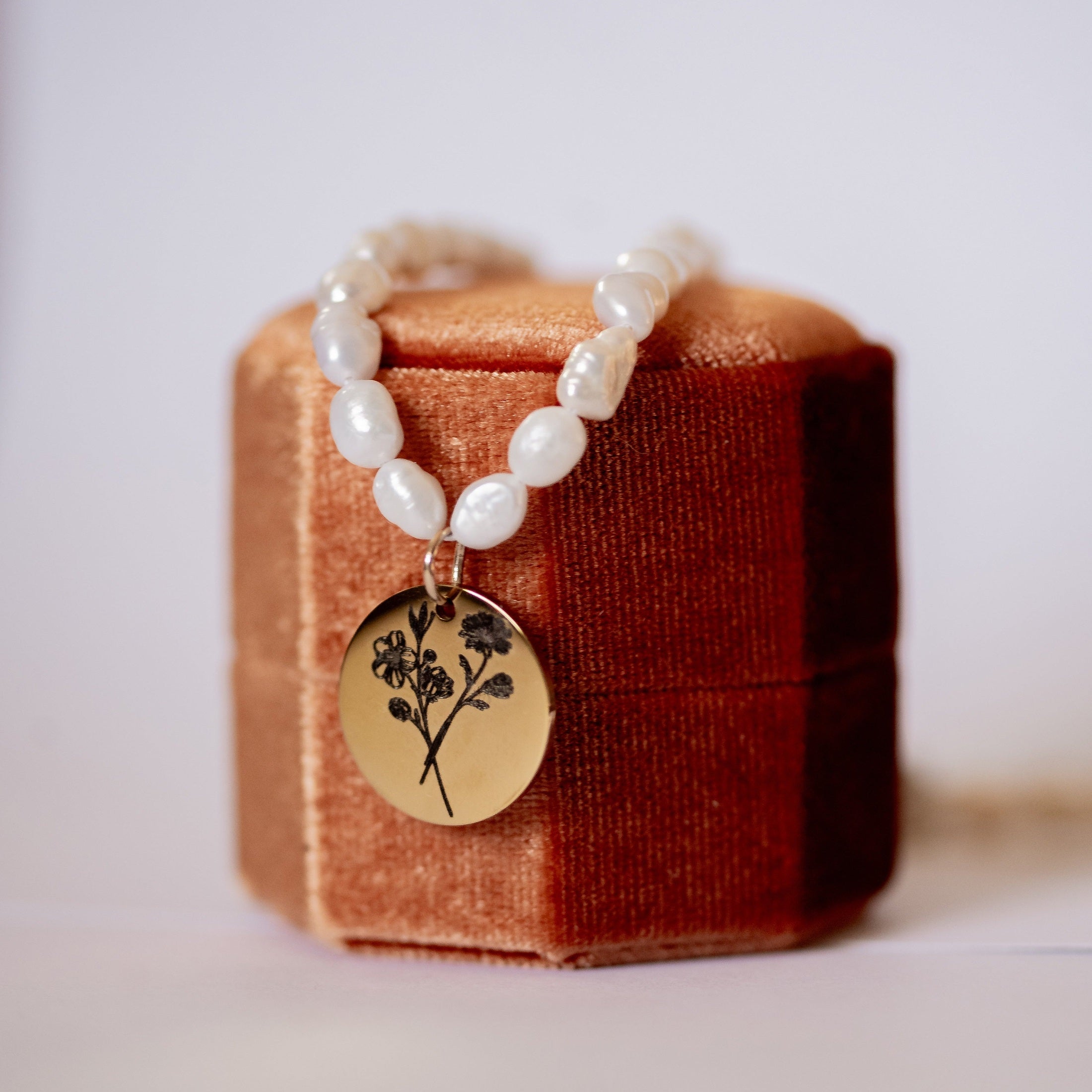 Bloom Necklace Necklaces