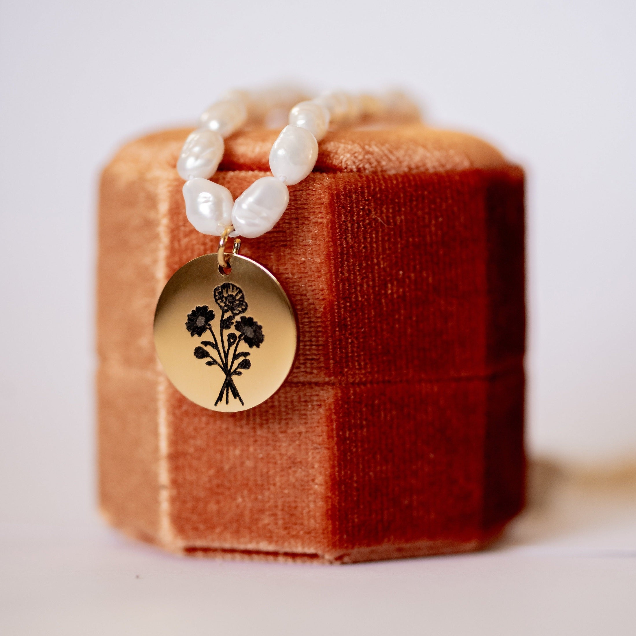 Bloom Necklace Necklaces