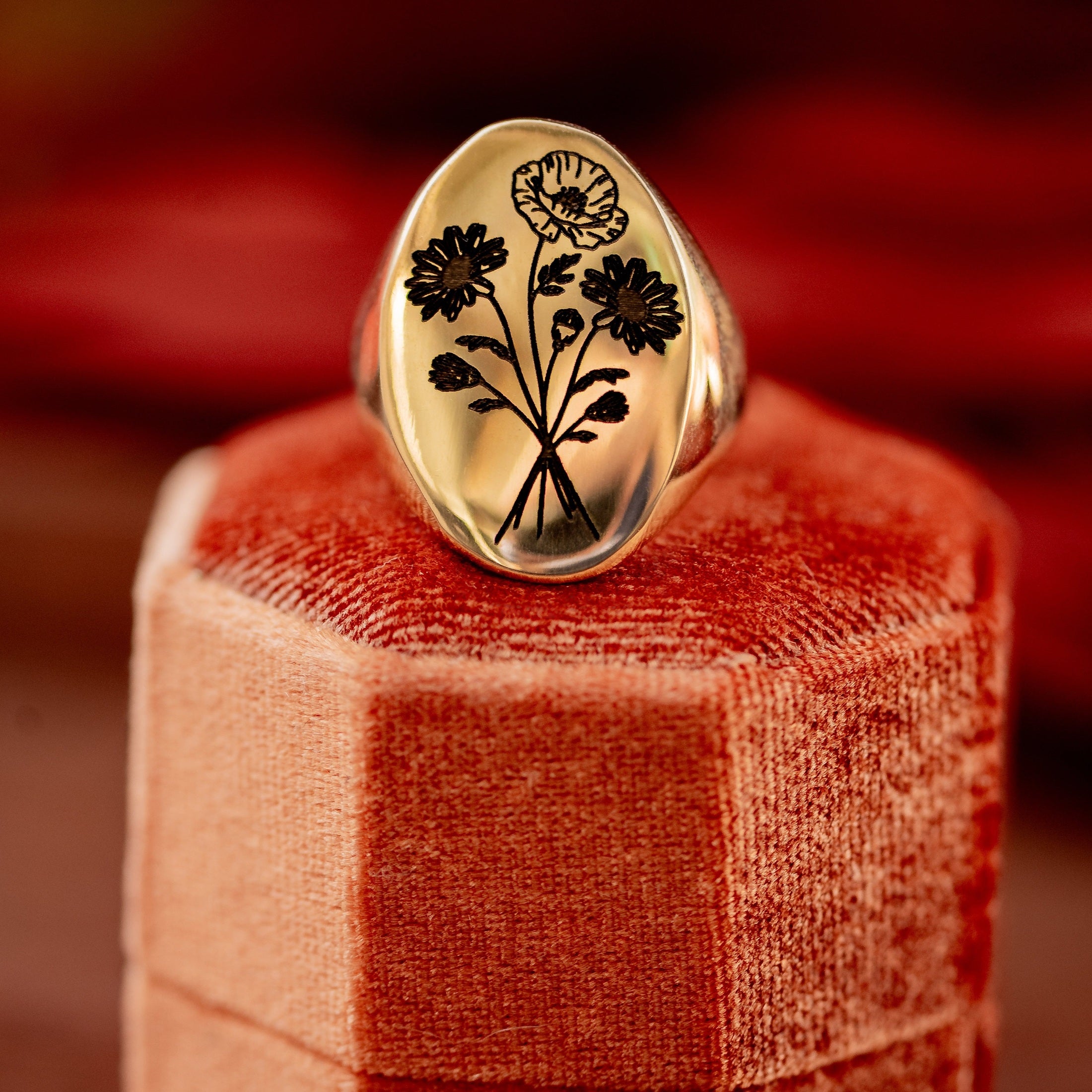Bloom Signet Ring Muduvadi Rings