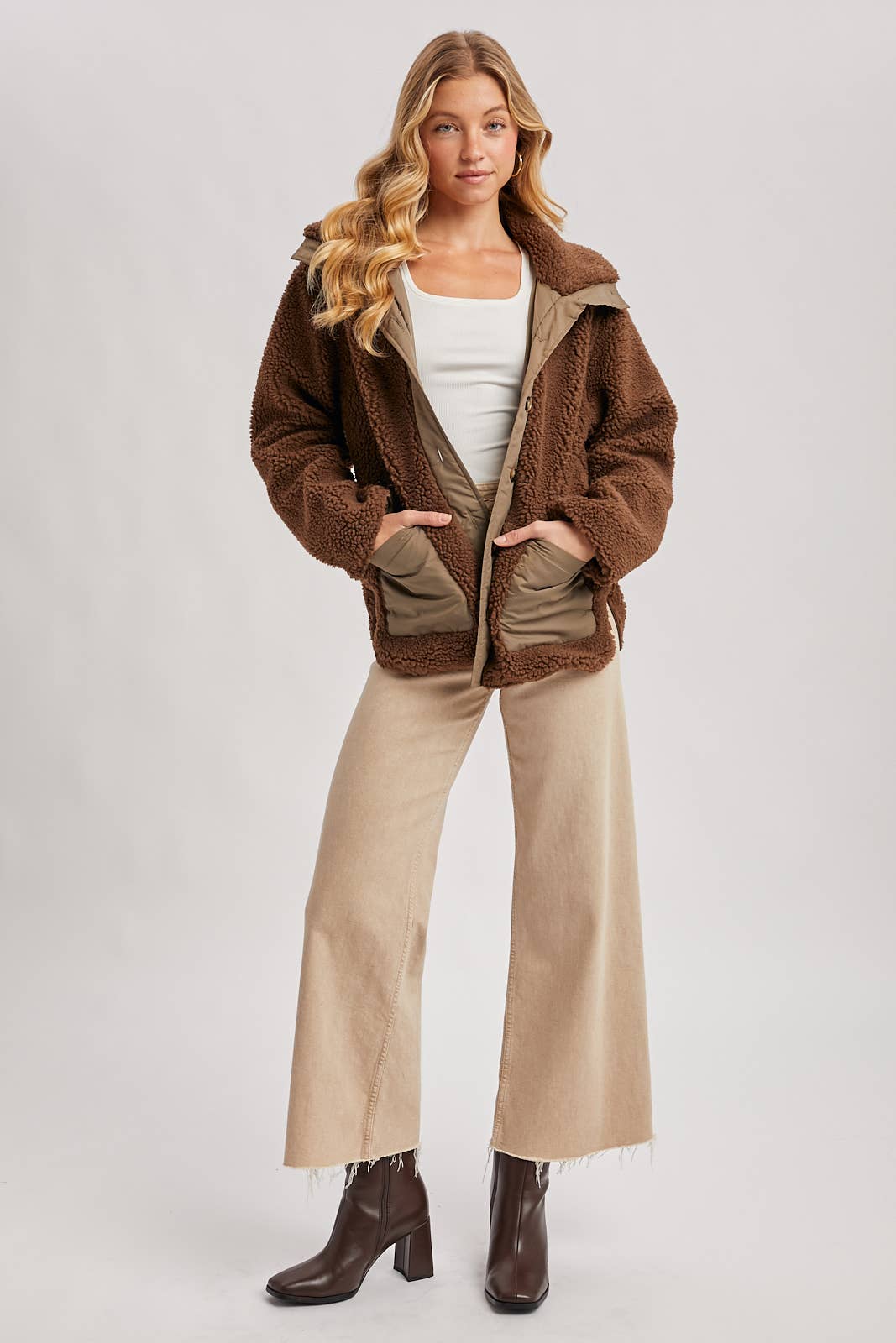 Bluivy - BUTTON DOWN CONTRAST FLEECE JACKET