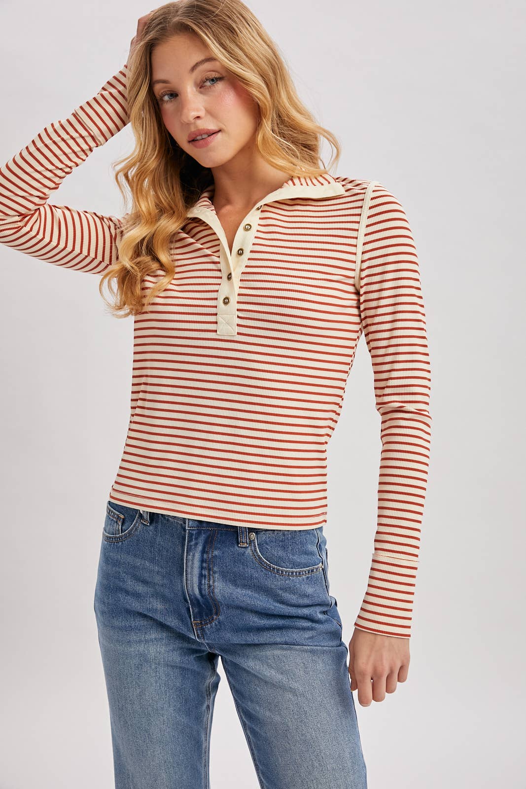 Bluivy - STRIPED BUTTON DOWN HENLEY KNIT TOP