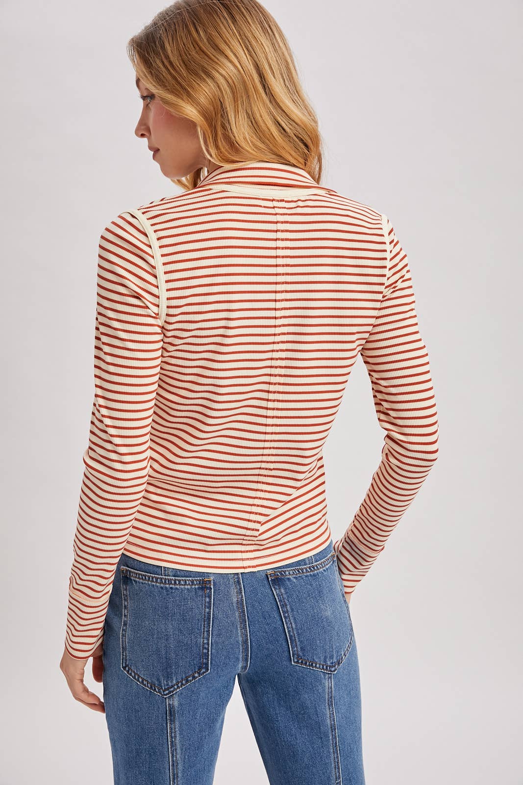 Bluivy - STRIPED BUTTON DOWN HENLEY KNIT TOP