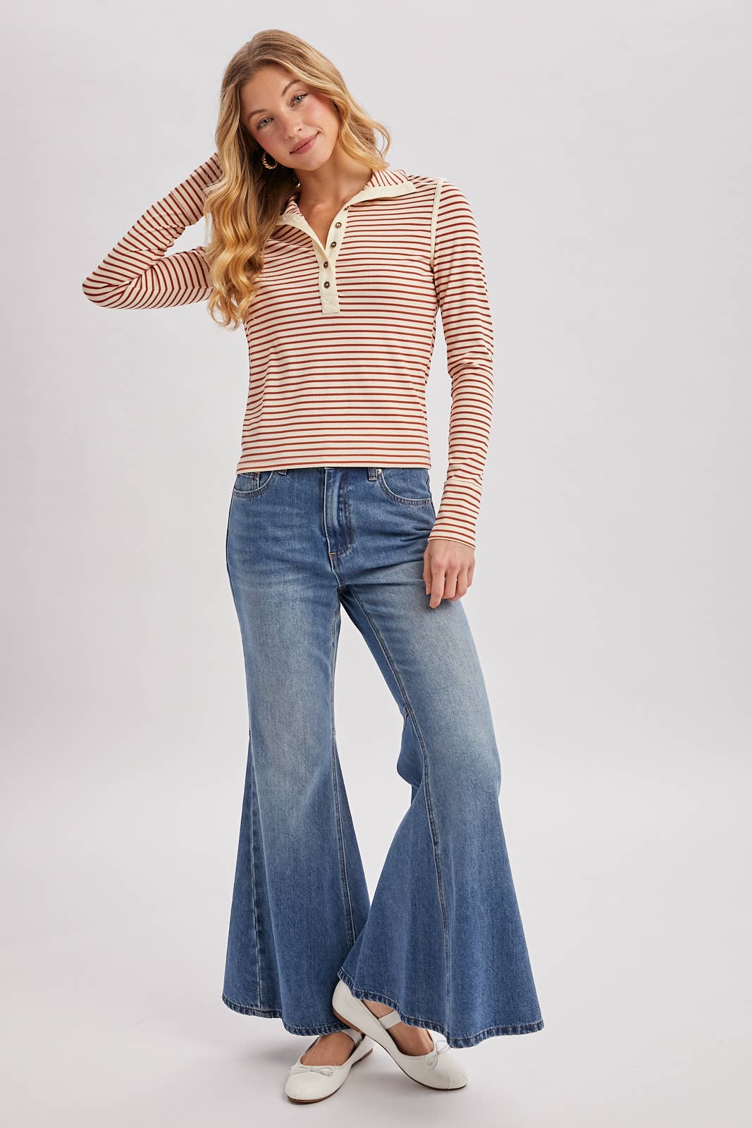 Bluivy - STRIPED BUTTON DOWN HENLEY KNIT TOP