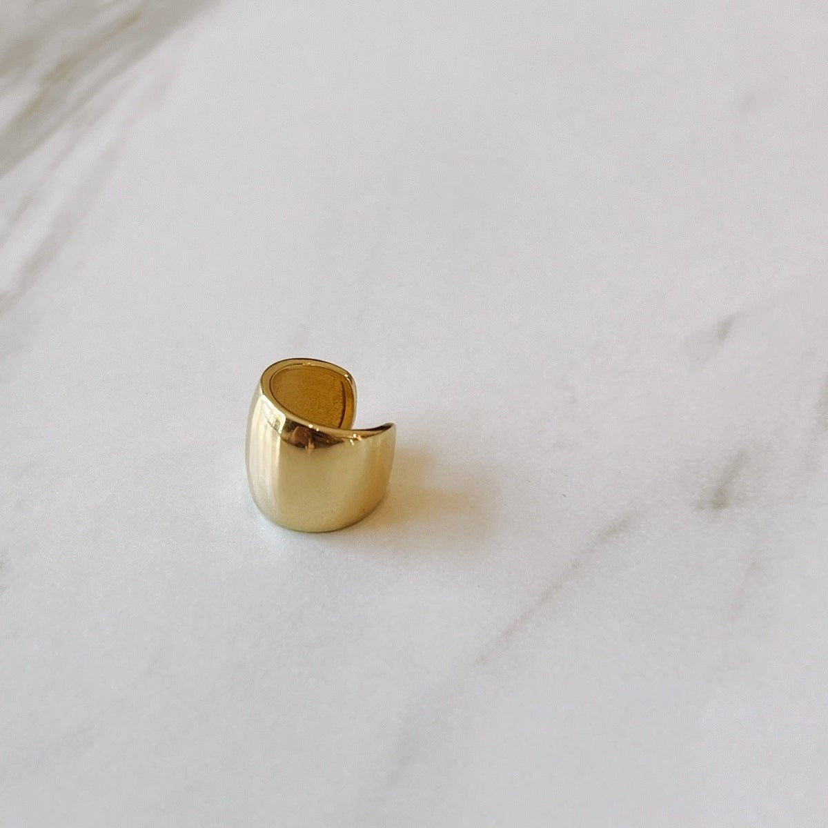 Bold 18k Gold Filled Plain Ear Cuff Earrings