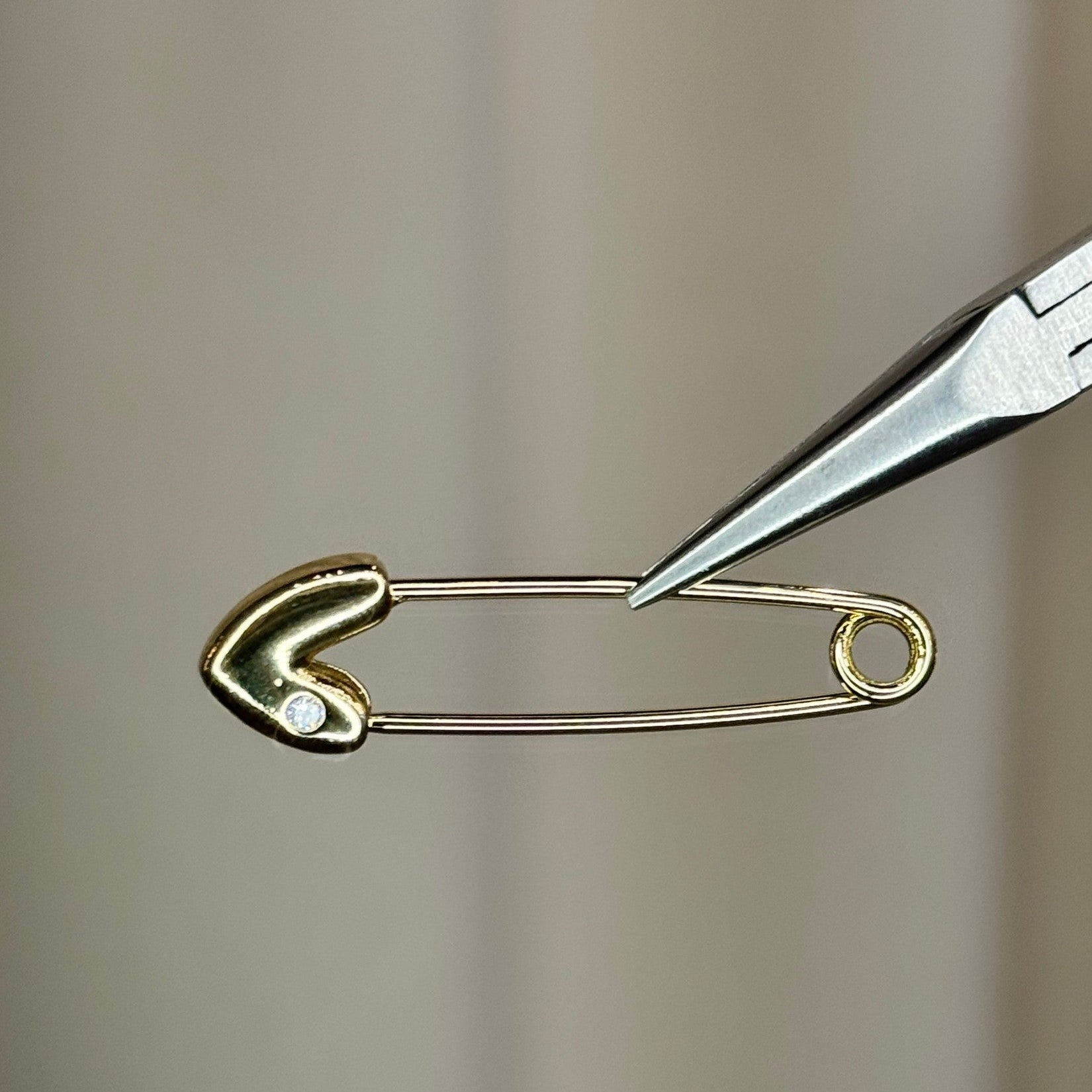 Charm Bar Safety Pins Pins