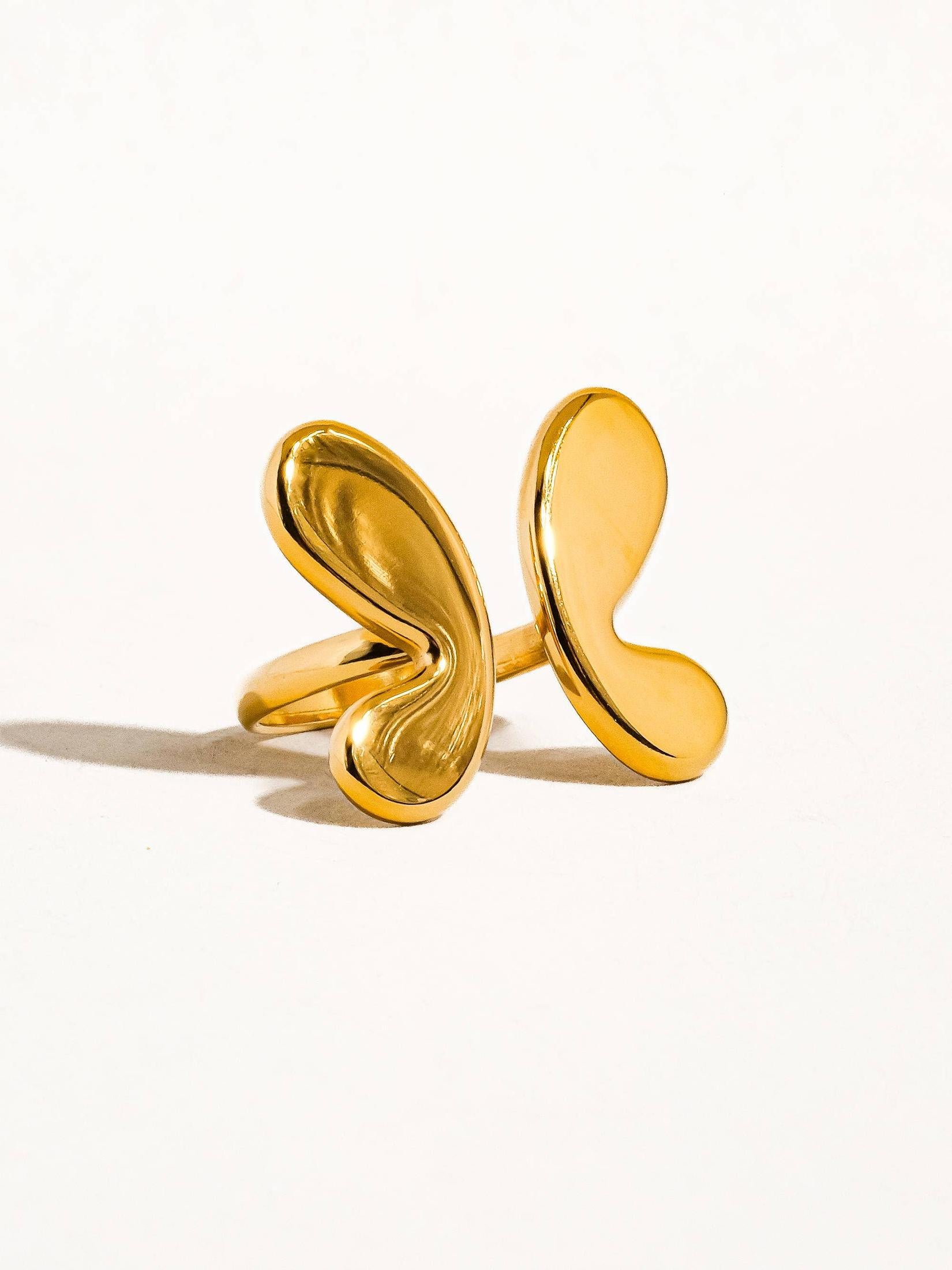 Flânerie by MAIQ - Indie 18K Gold Non-Tarnish Butterfly Ring