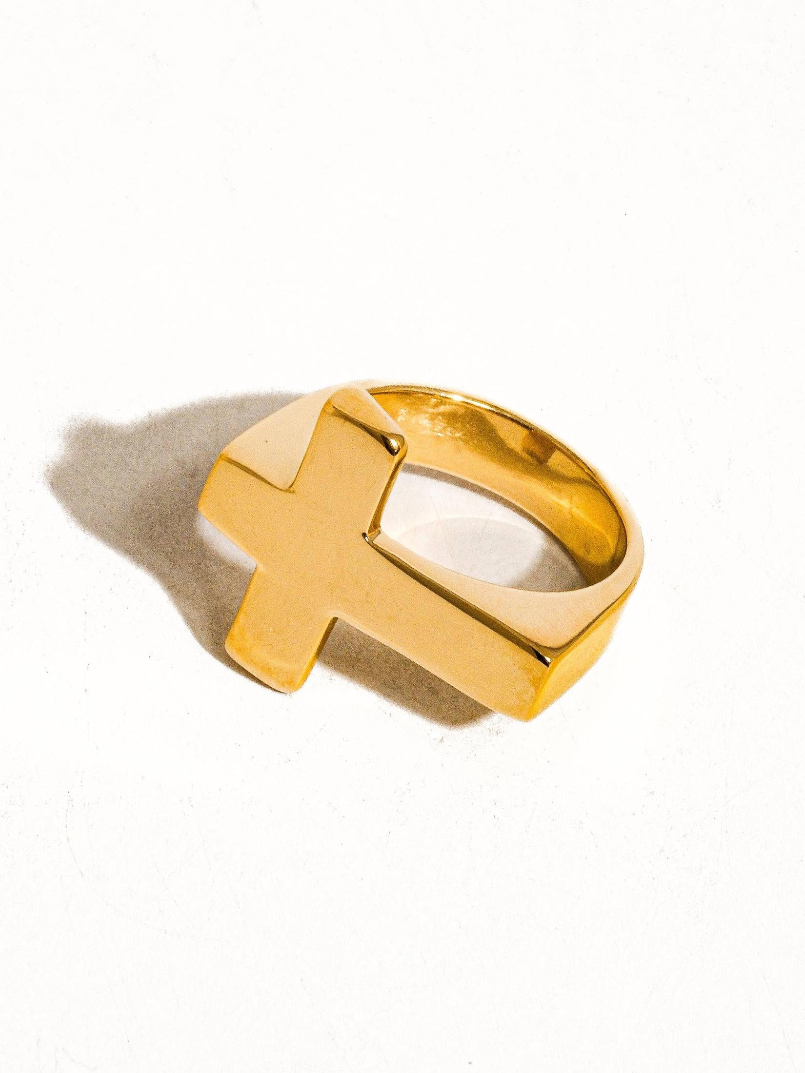 Flânerie by MAIQ - Truth 18K Gold Non-Tarnish Cross Ring