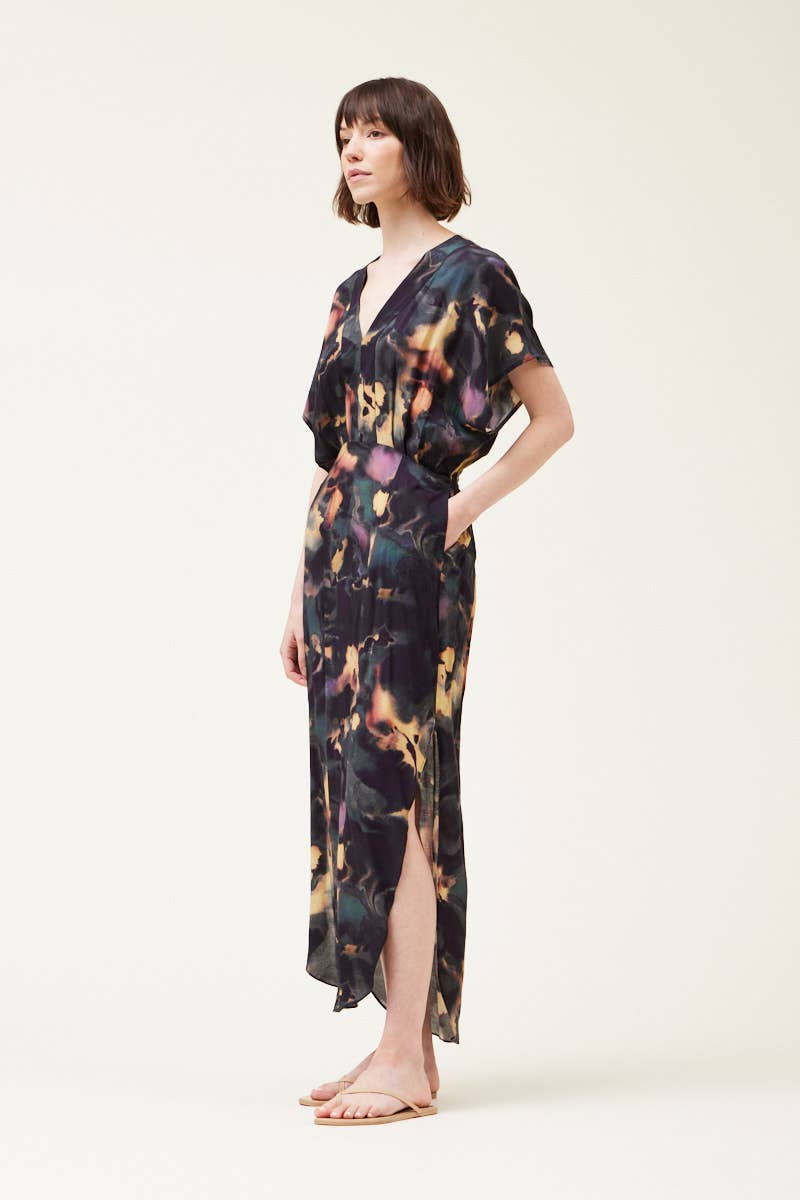 Grade & Gather - 60731RV - SWIRL PRINT SURPLICE DRESS