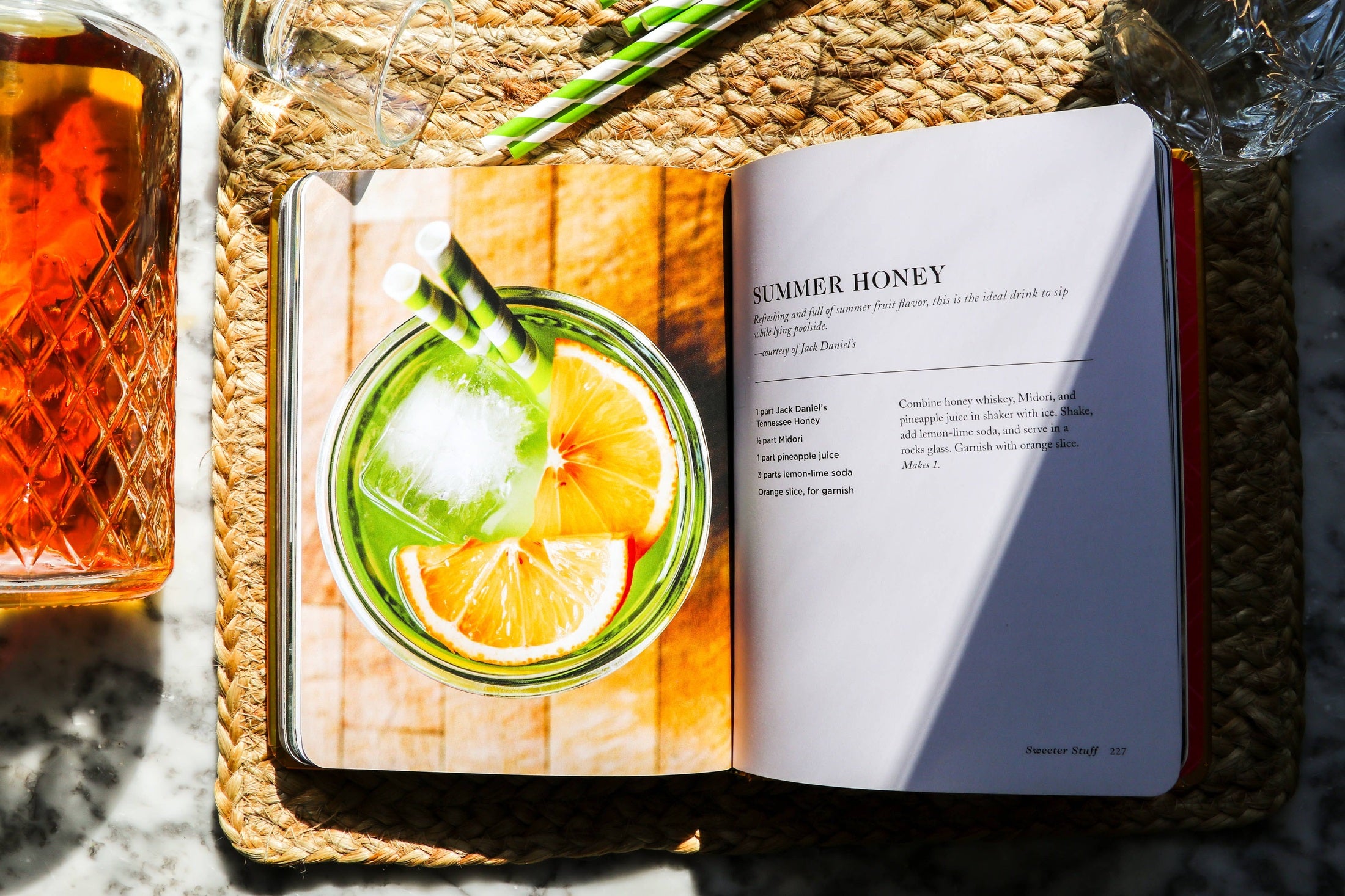 HarperCollins Focus - Drink Whiskey