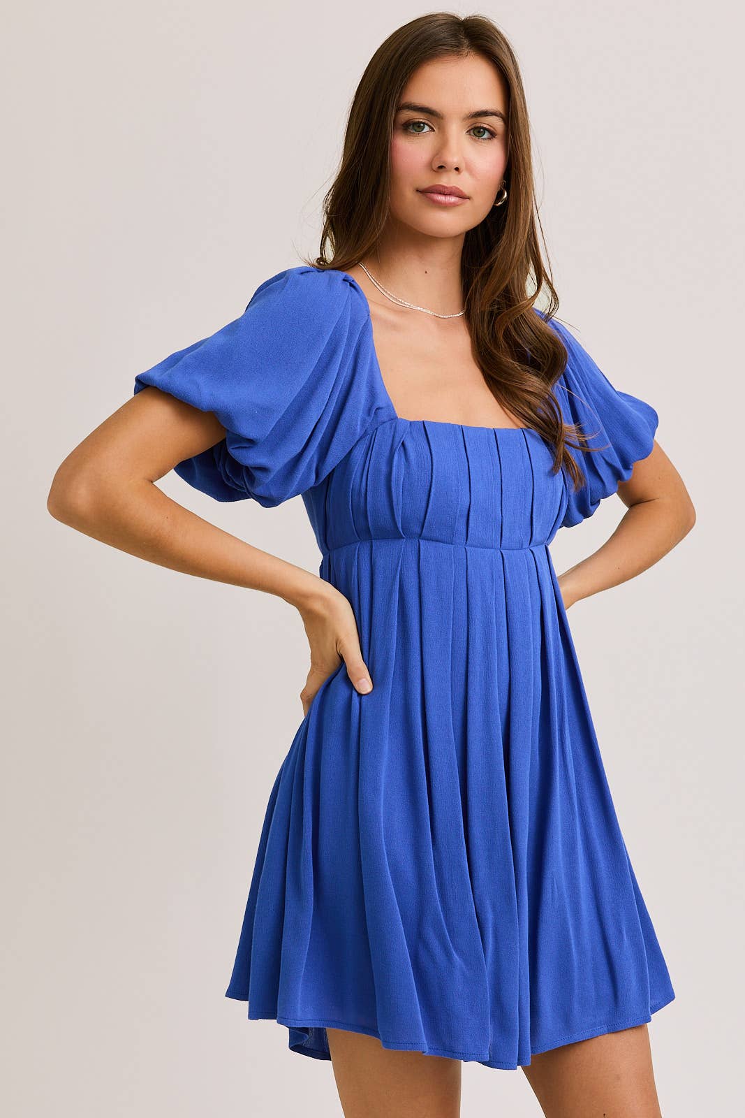 LE LIS - PUFF SLEEVE MINI DOLL DRESS WITH PLEATED DETAIL