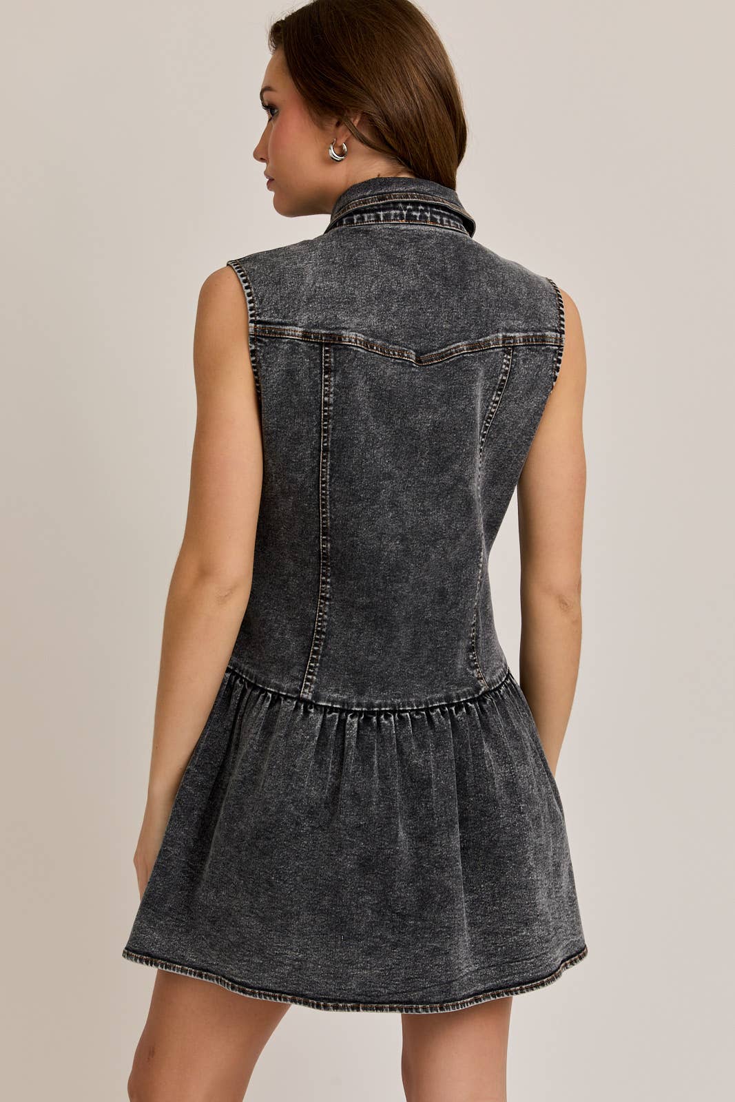 LE LIS - SLEEVELESS MINI DRESS IN DENIM FABRIC