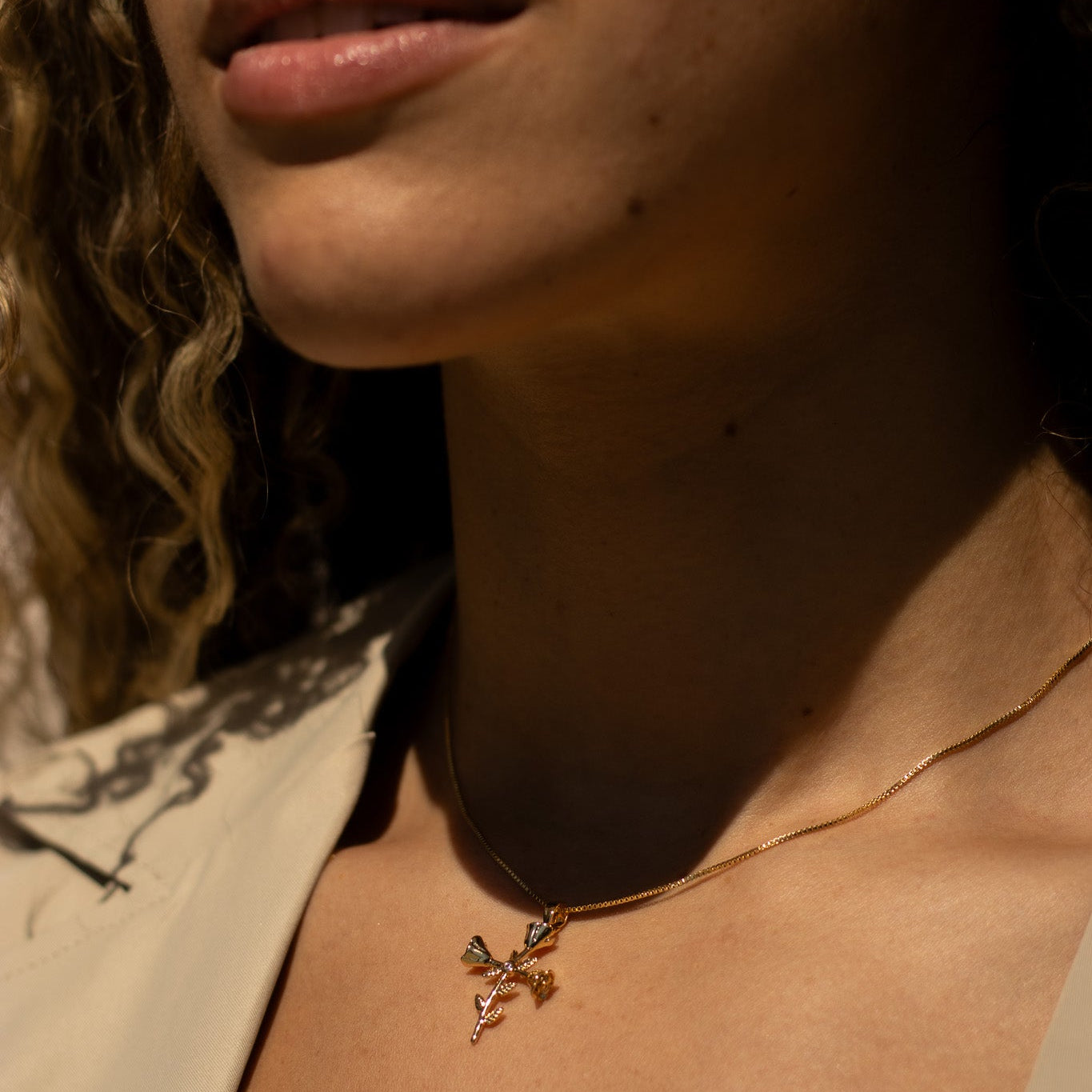 La vie en Rose Necklace Necklaces