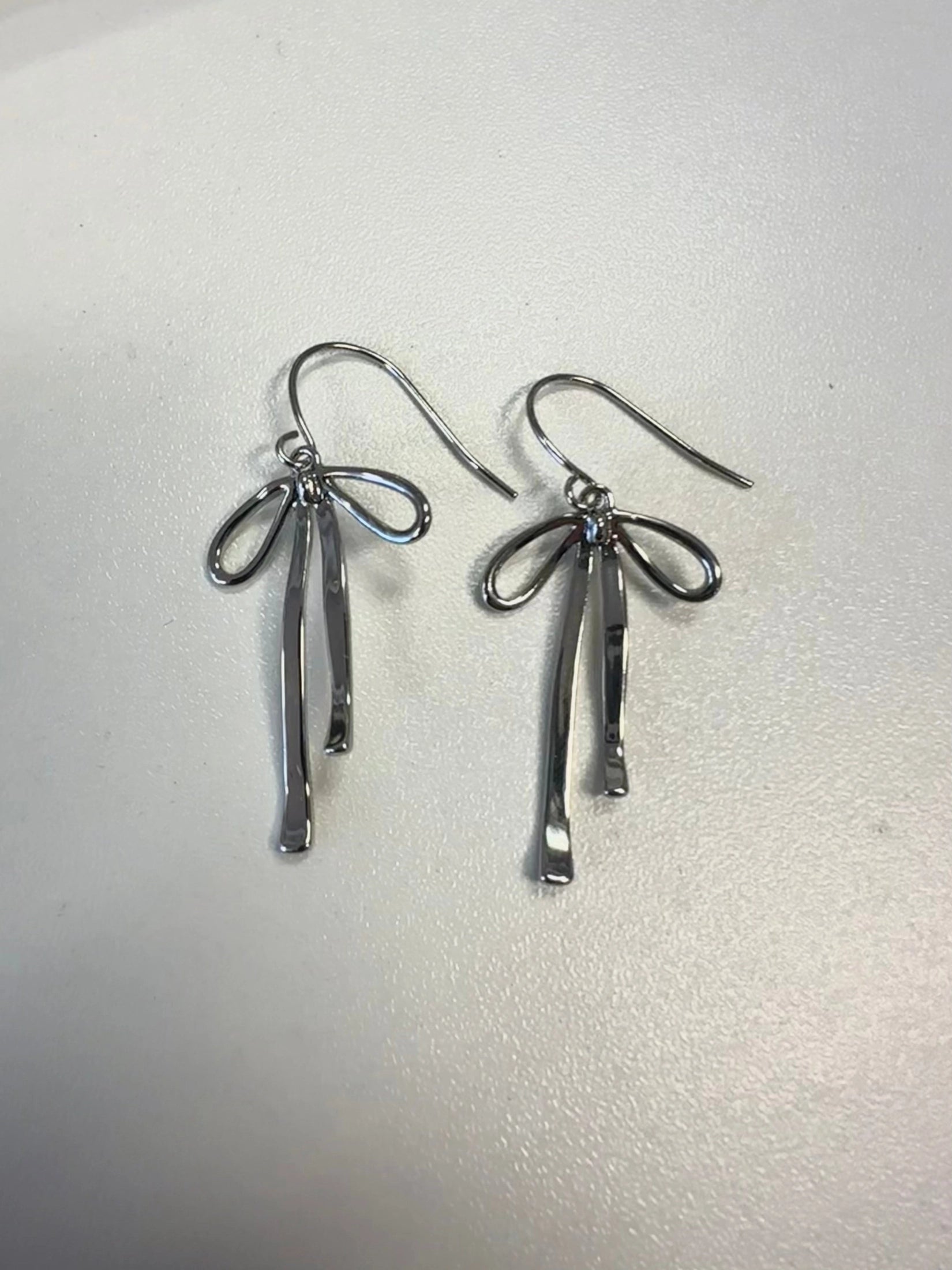 Louise Bow Earrings Earrings