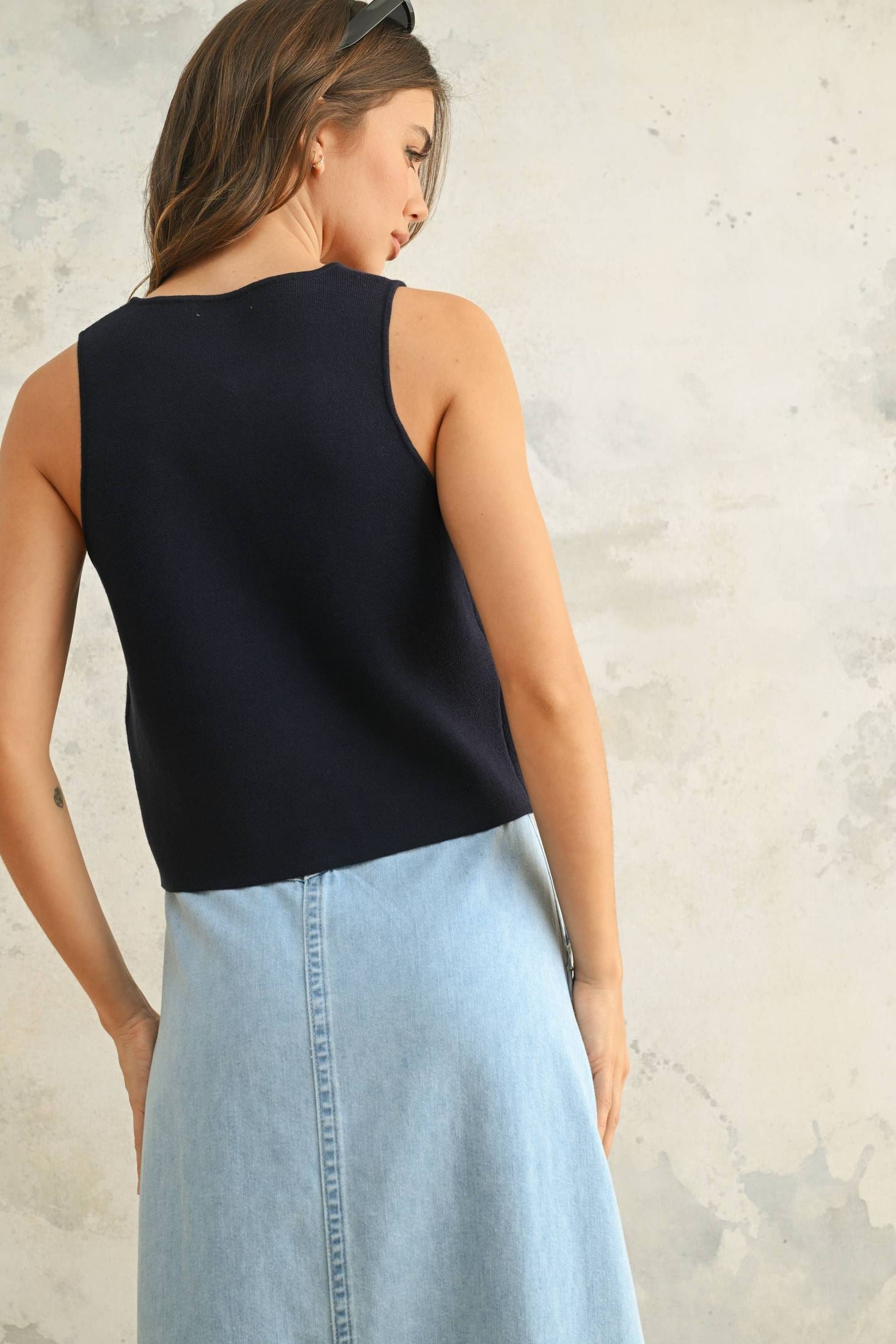 MIOU MUSE - T4771 METAL BUTTON DETAIL KNIT VEST