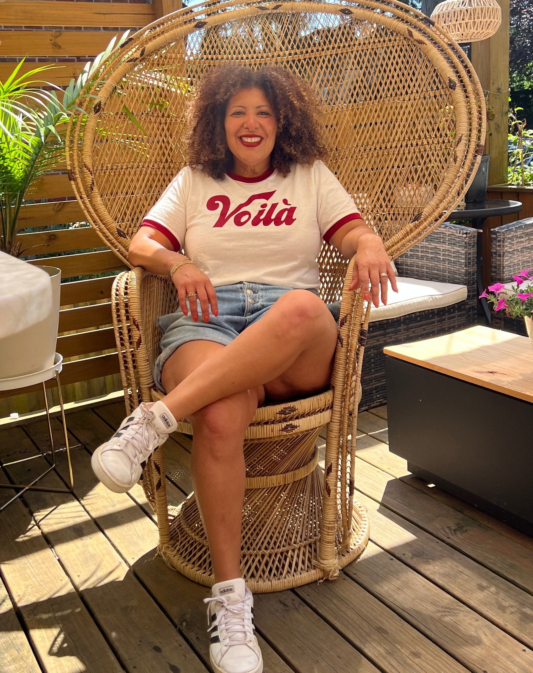 New Voilà Vintage Graphic Tee Tops