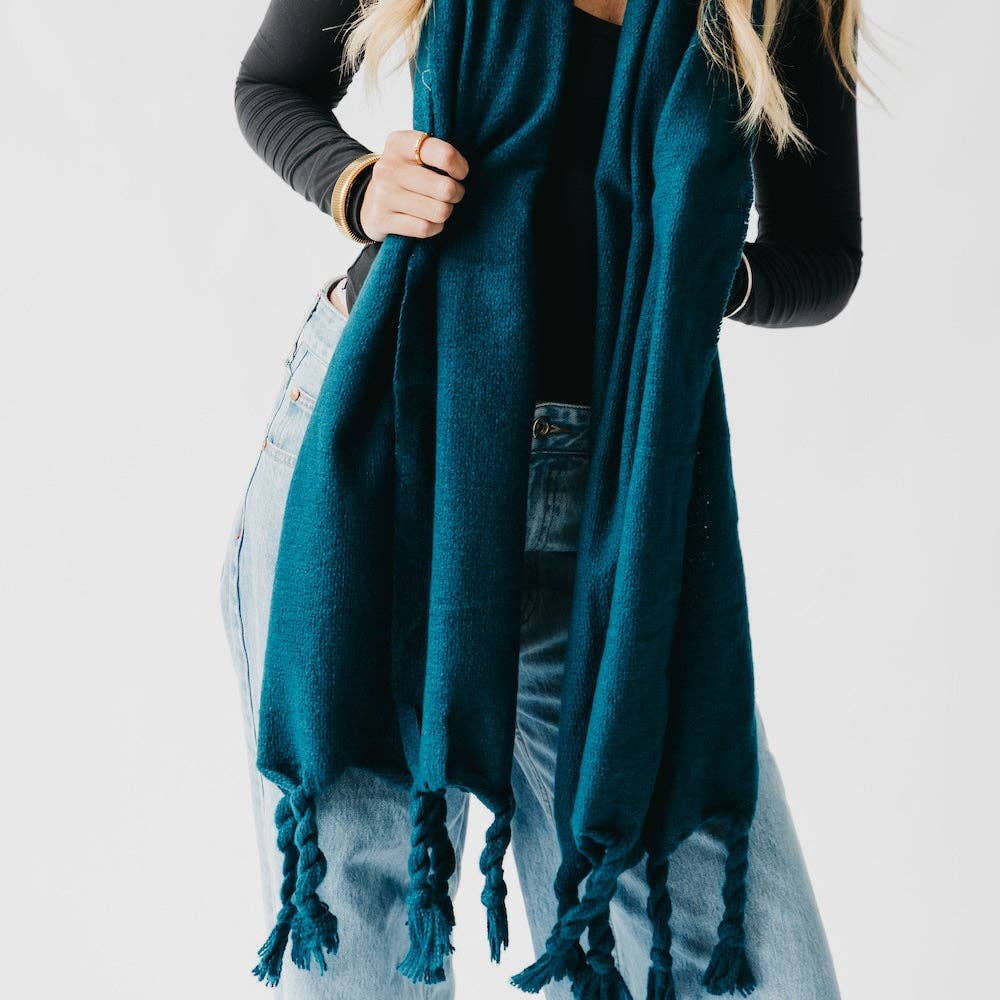 Pretty Simple - Twyla Twisted Tassel Scarf