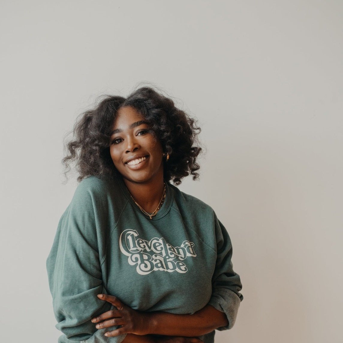 Cleveland Babe Sweatshirt in Heather Forest Sweatshirts