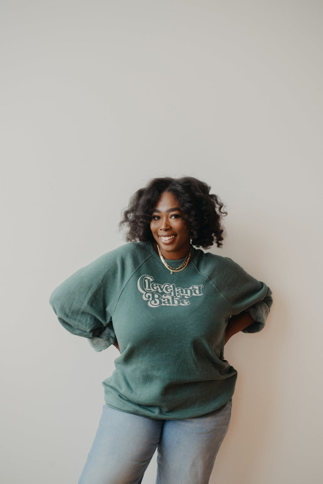 Cleveland Babe Sweatshirt in Heather Forest Sweatshirts