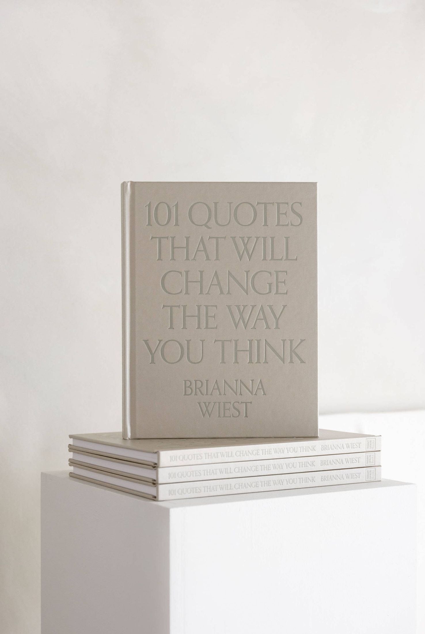 101 Quotes That Will Change The Way You Think - Table Book Books