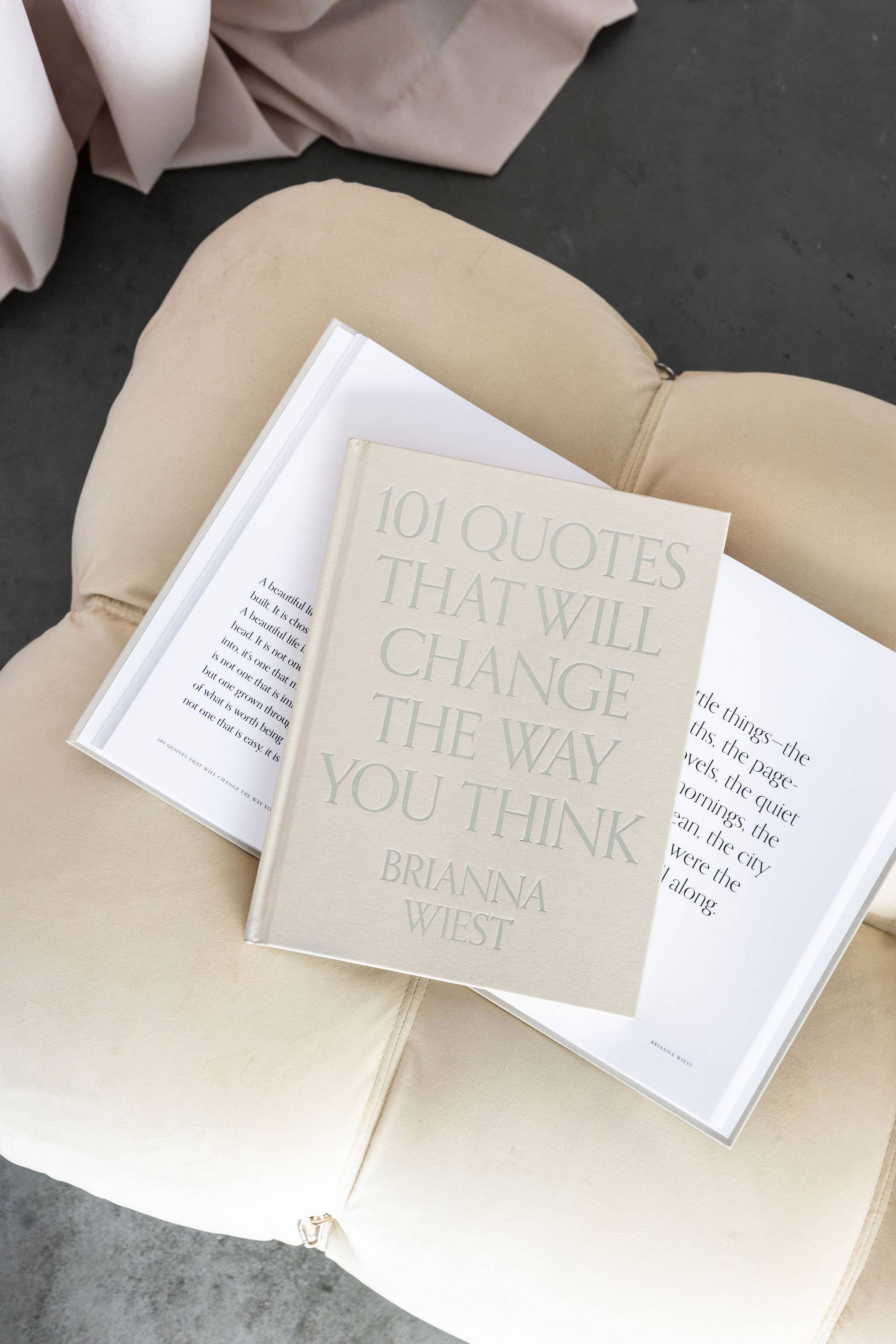 101 Quotes That Will Change The Way You Think - Table Book Books