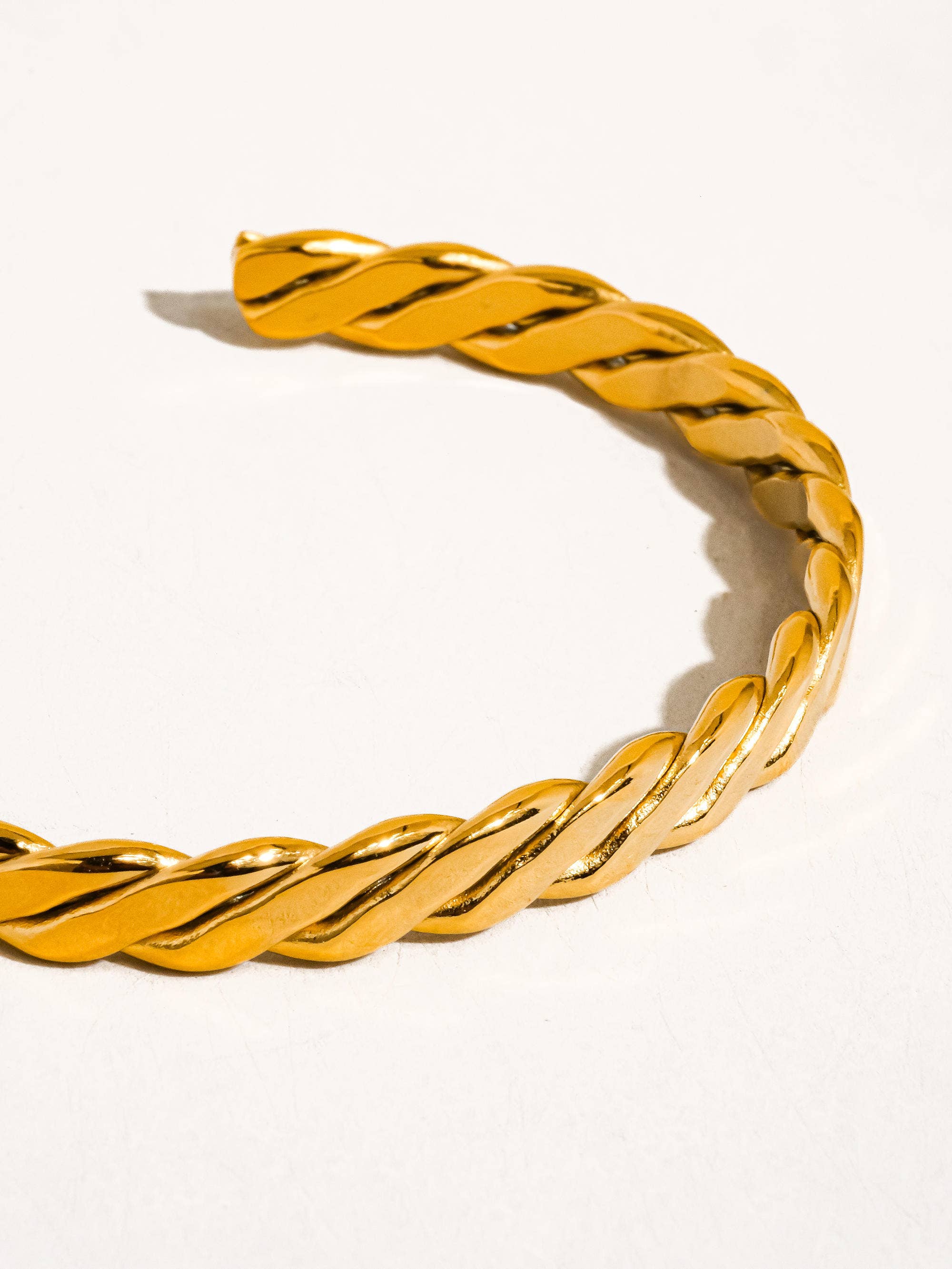 Bénir Braided Bangle