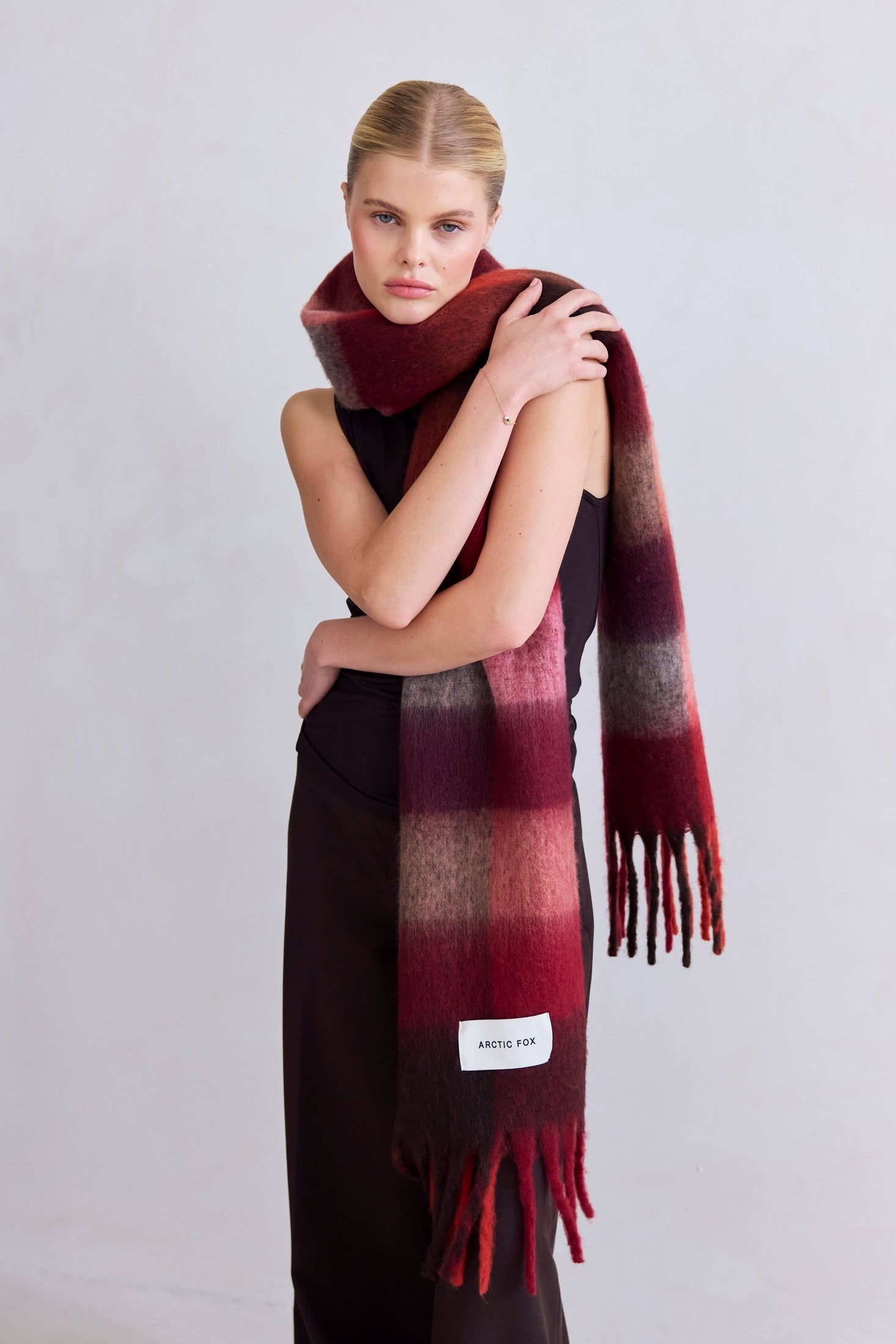 Arctic Fox & Co. - North America - The Reykjavik Scarf - 100% Recycled - Burgundy check - FW25 