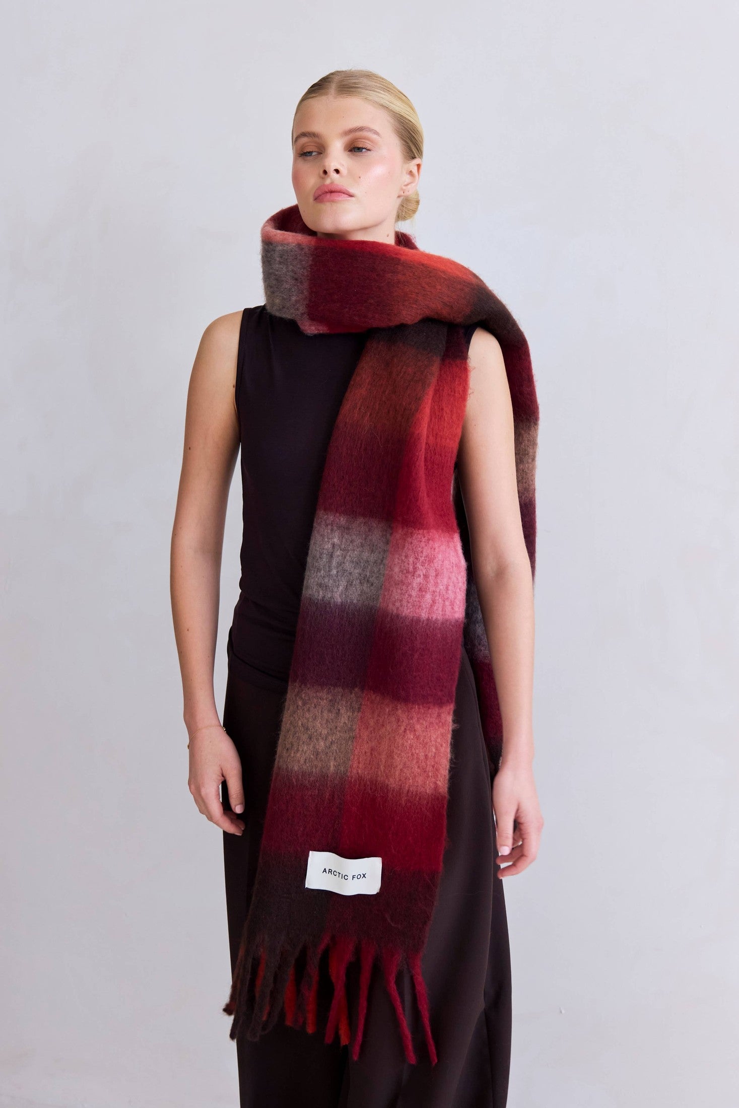 Arctic Fox & Co. - North America - The Reykjavik Scarf - 100% Recycled - Burgundy check - FW25 