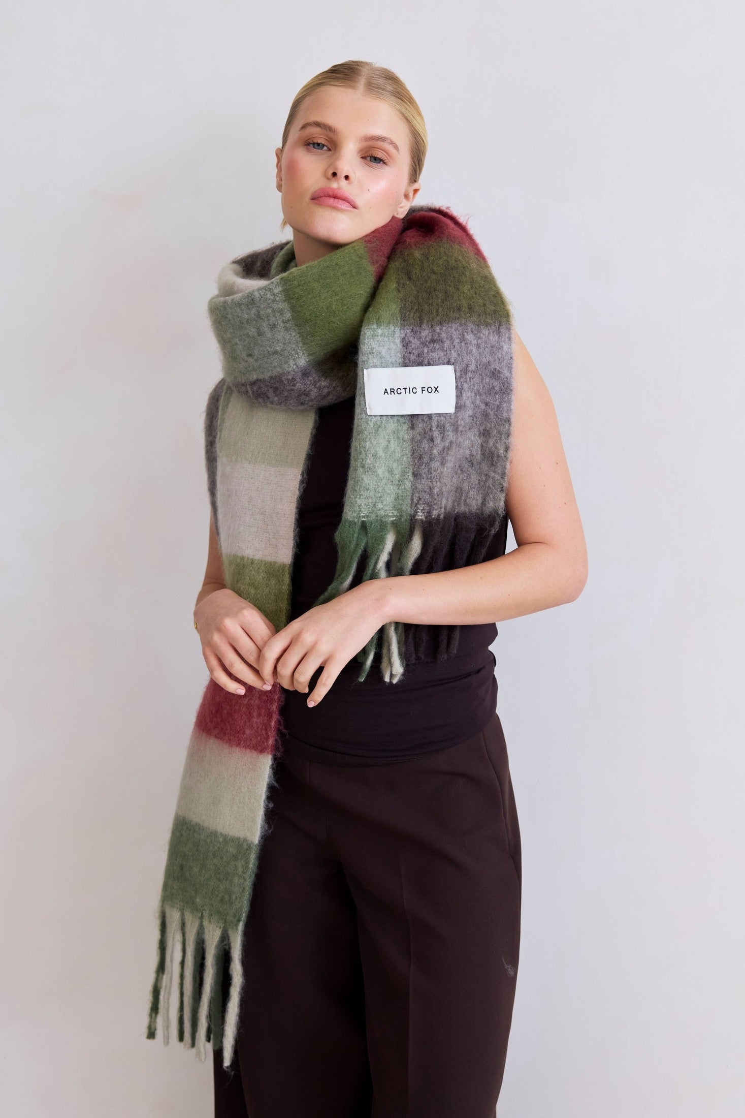 Arctic Fox & Co. - North America - The Reykjavik Scarf - 100% Recycled - Mossy Green - FW25 