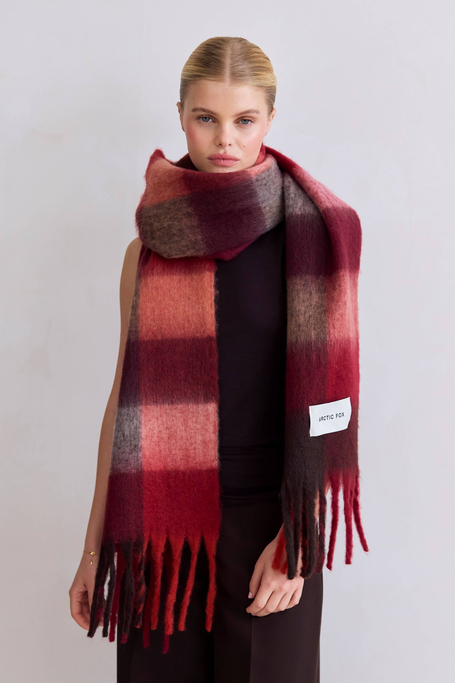 Arctic Fox & Co. - North America - The Reykjavik Scarf - 100% Recycled - Burgundy check - FW25 
