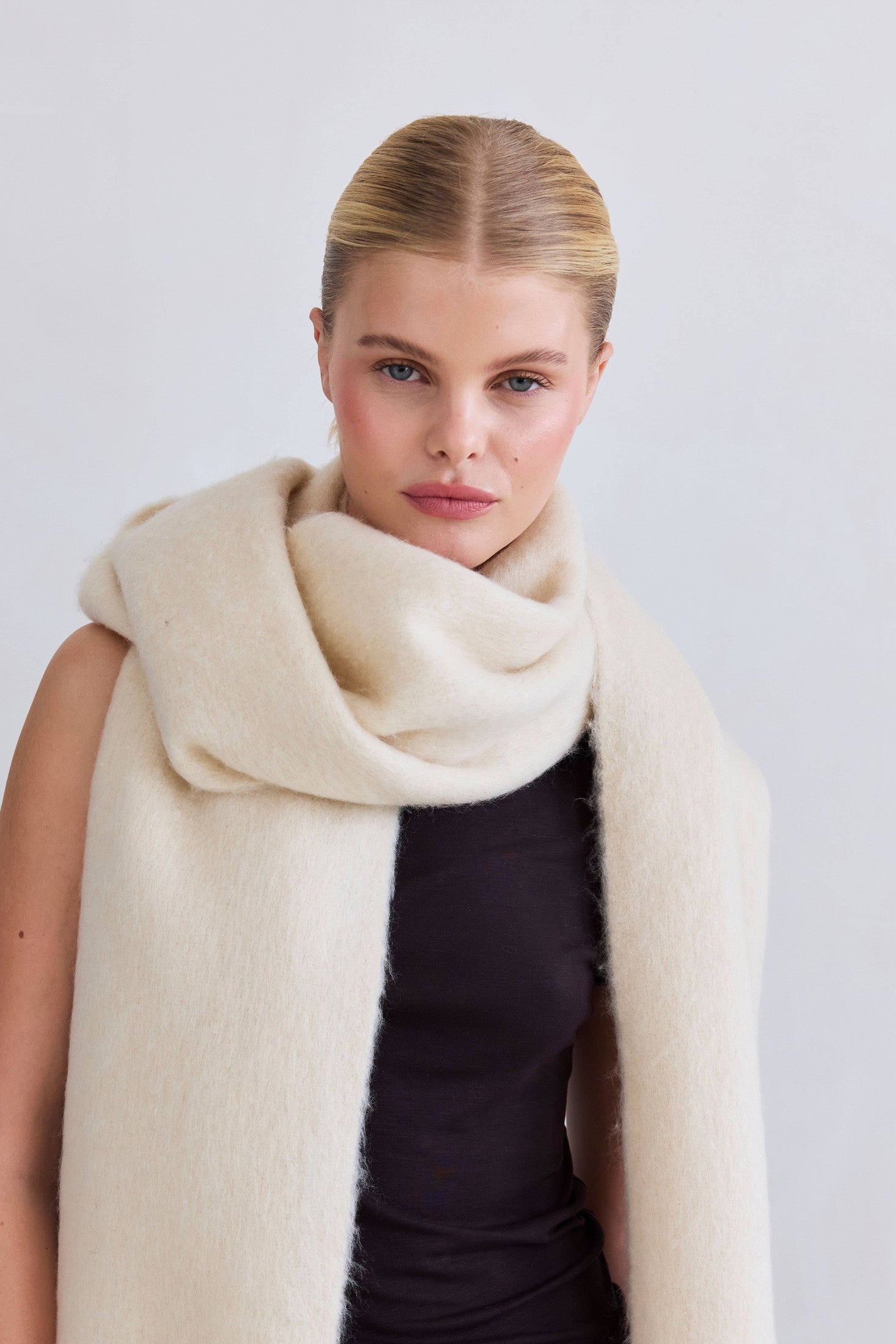 Arctic Fox & Co. - North America - The Reykjavik Scarf - 100% Recycled - Pebble Beige - FW25 