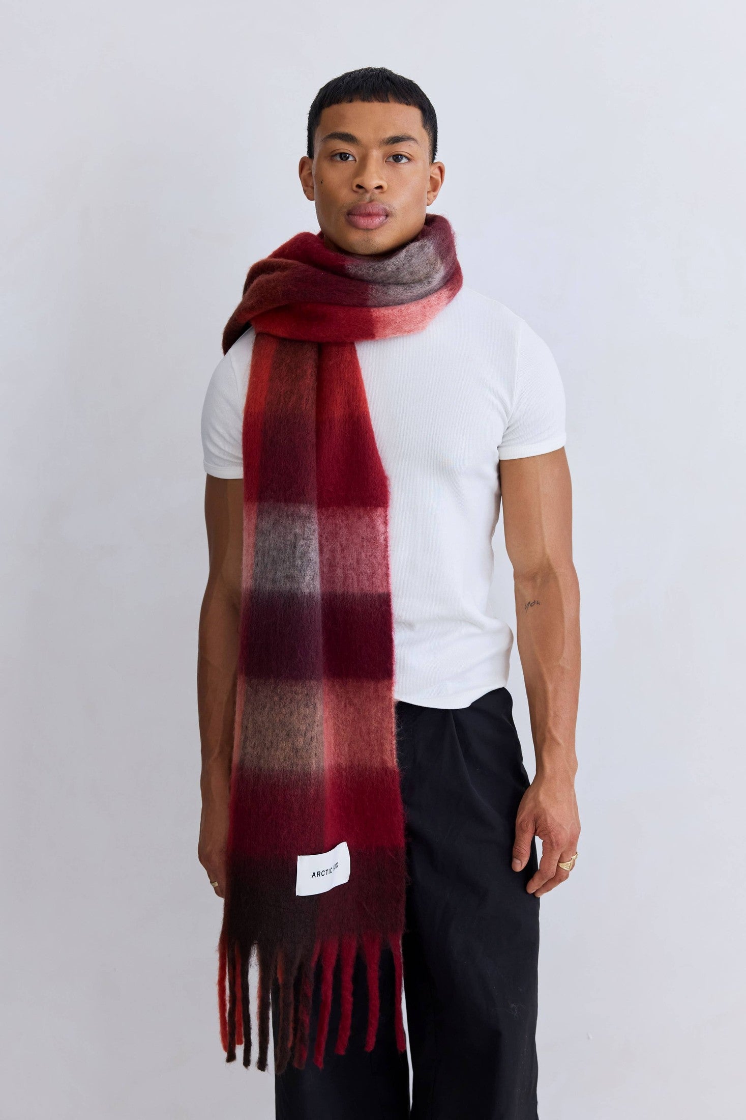Arctic Fox & Co. - North America - The Reykjavik Scarf - 100% Recycled - Burgundy check - FW25 