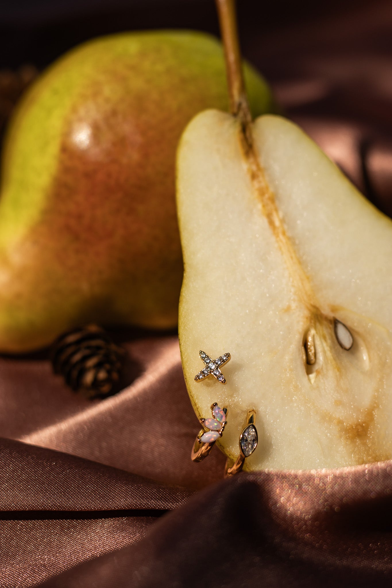 Bisous Studs Earrings