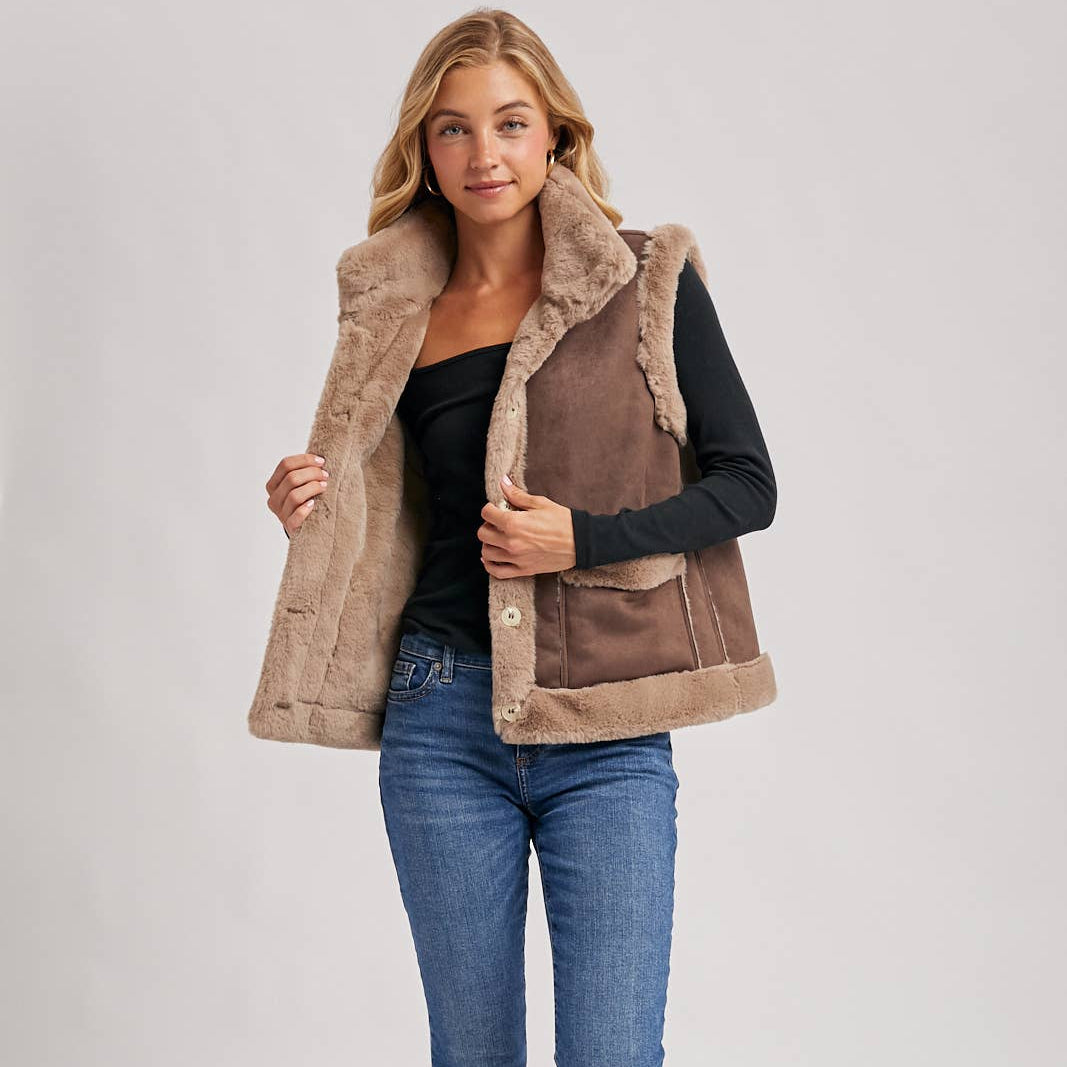 Bluivy - FAUX SUEDE WITH FAUX SHEARLING LINING TRIM VEST 
