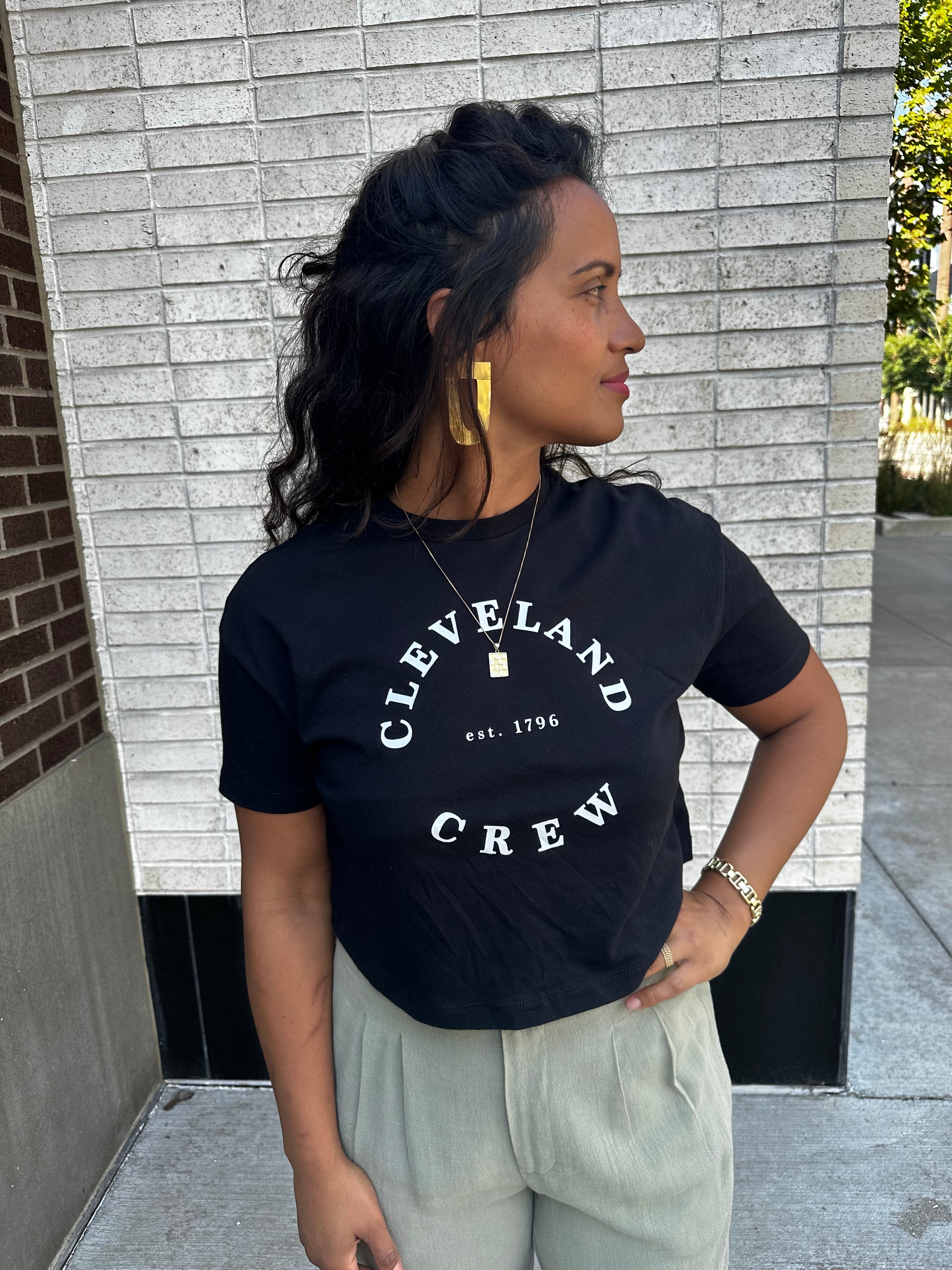 Cleveland Crew Cropped Tee