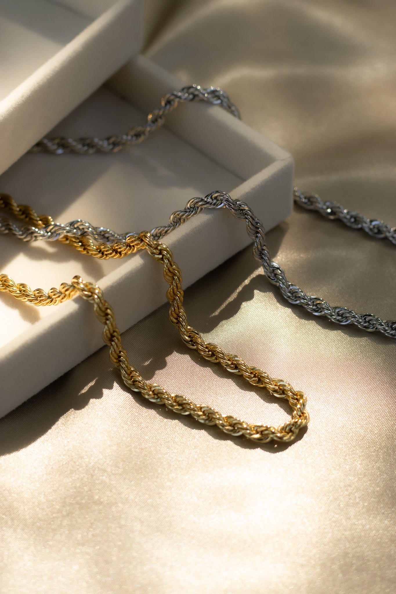 Charlie Rope Chain Necklace Necklaces