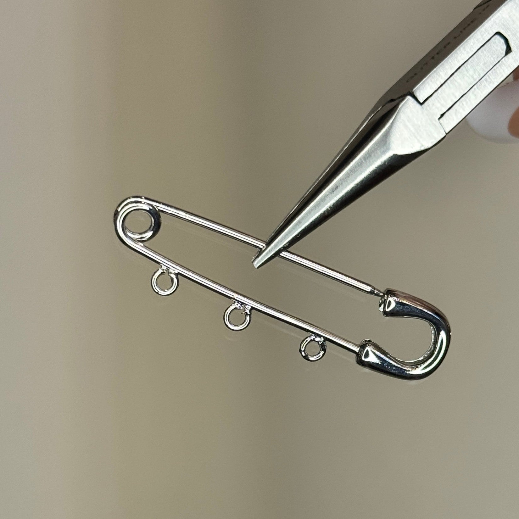 Charm Bar Safety Pins Pins