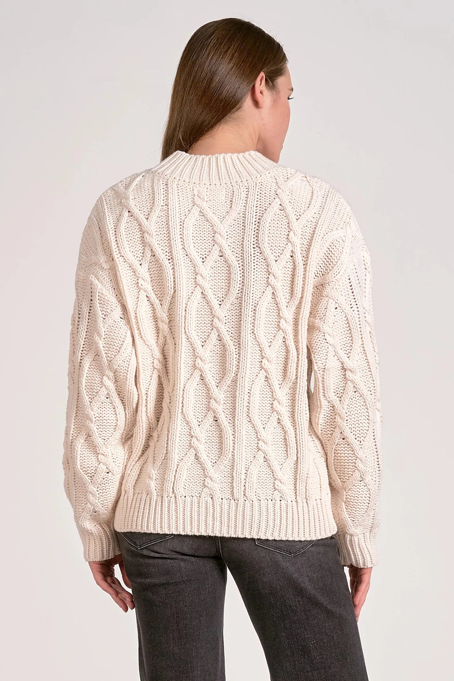 Crewneck Cable Knit Sweater 