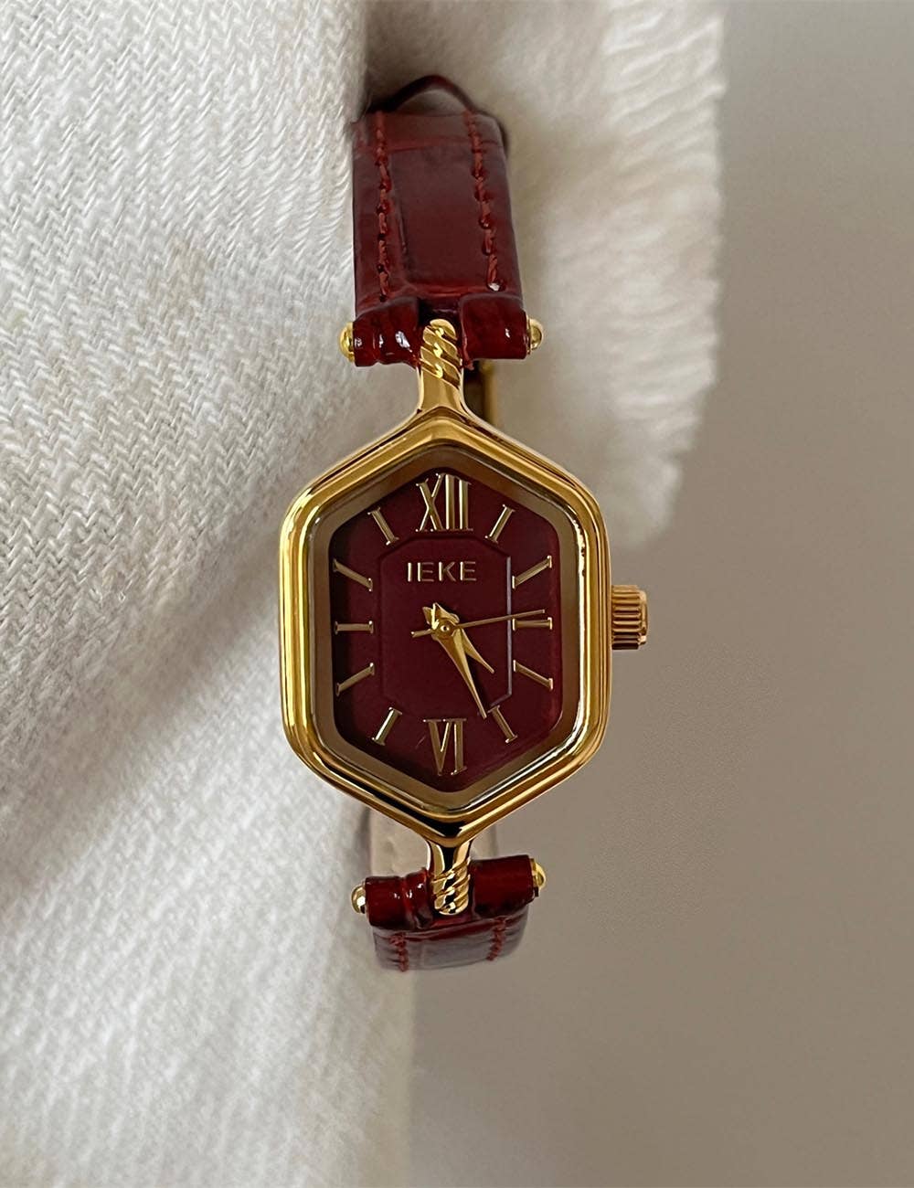 Dipped Shop - Trendy Diamond-Shaped Roman Dial Quartz Watch MK2SSAS6W6JWA66 