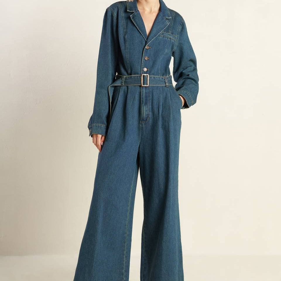 FLYING TOMATO - A washed denim jumpsuit - FP1381 