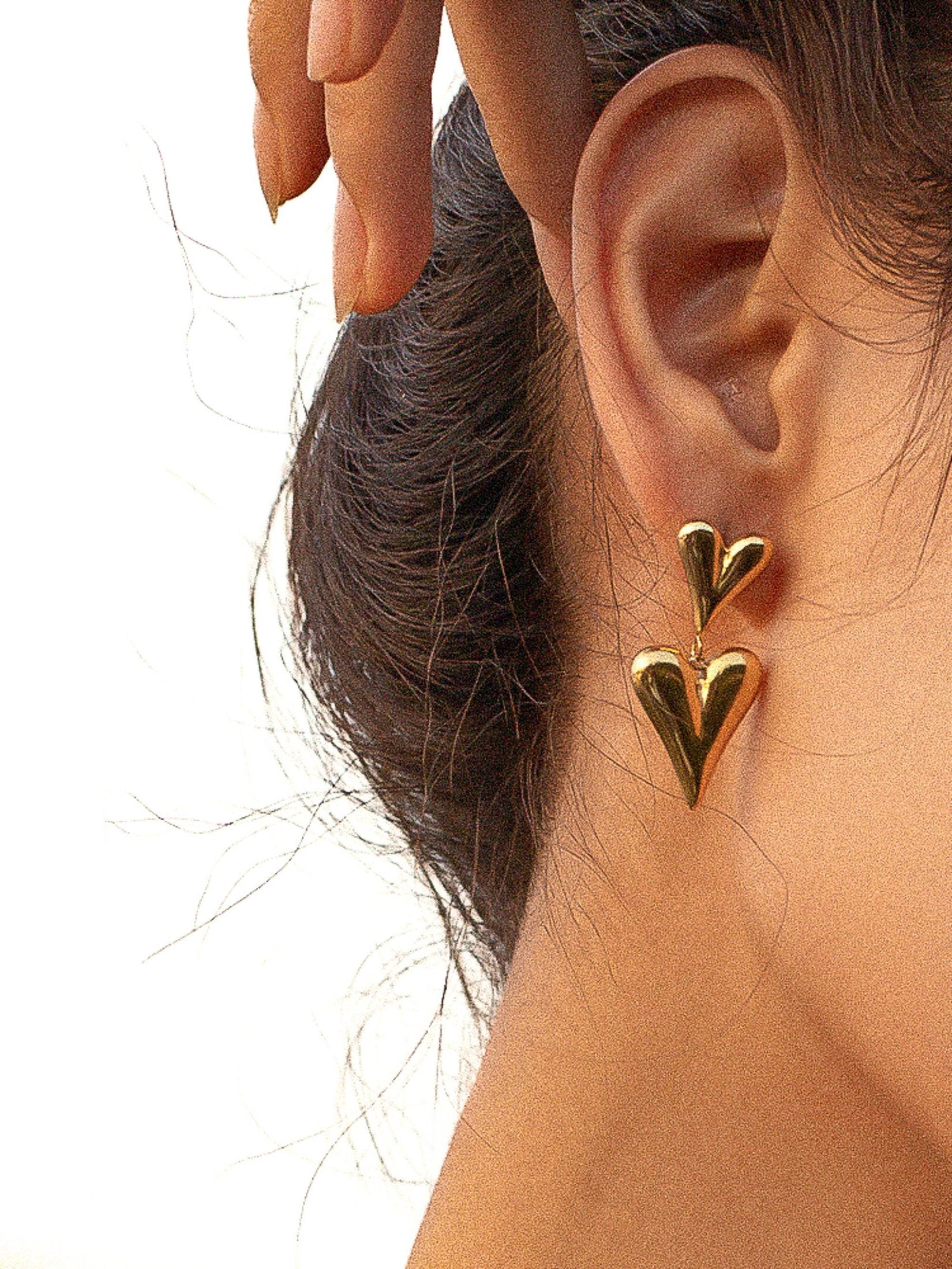 Flânerie by MAIQ - Adeline 18K Gold Non-Tarnish Layered Heart Earring 