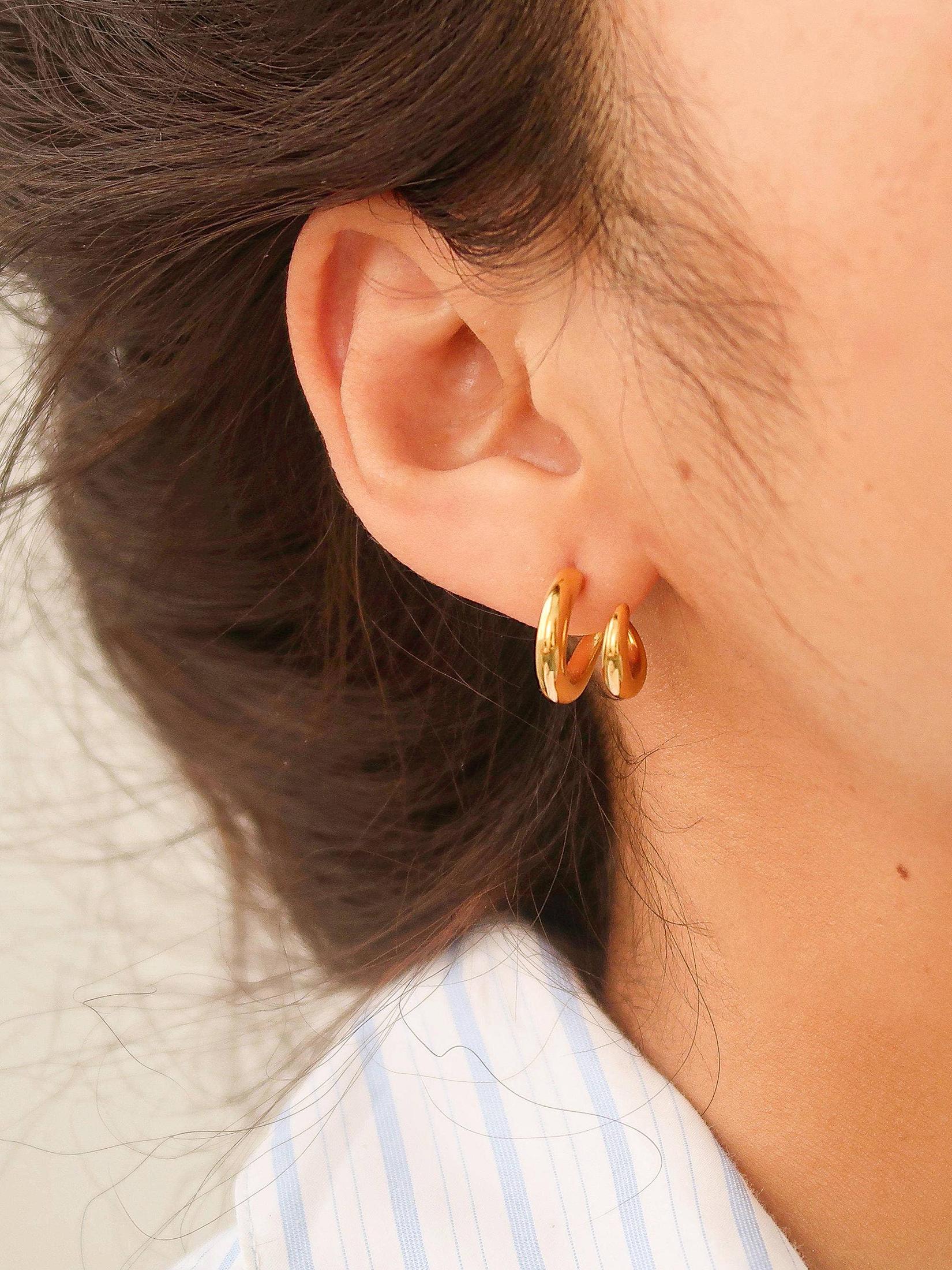 Flânerie by MAIQ - Maddison-Gold Non-Tarnish Double C Hoop Earring 