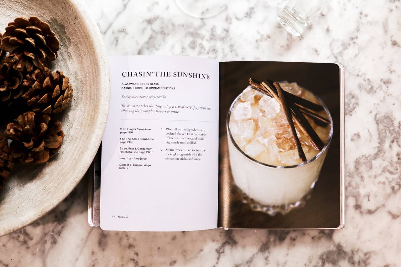 HarperCollins Focus - Mocktails: A Collection of Low-Proof, No-Proof Cocktails 