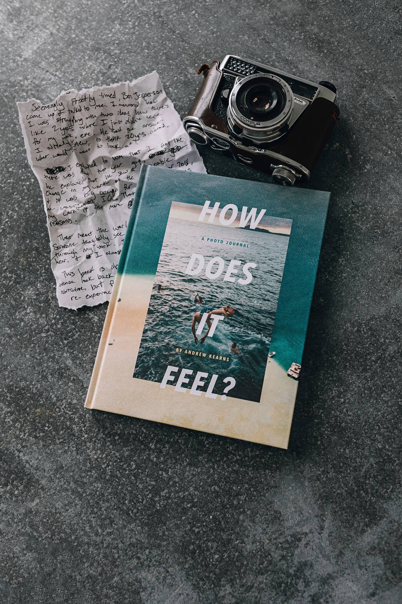 How Does It Feel? - Photography Adventure Book Books