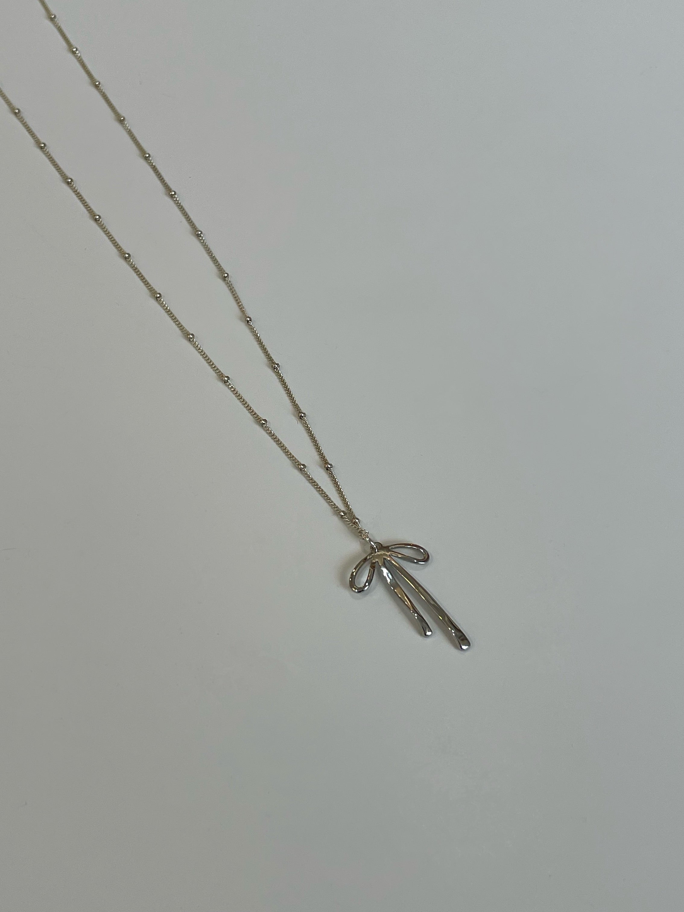 Louise Bow Necklace - Gold or Silver