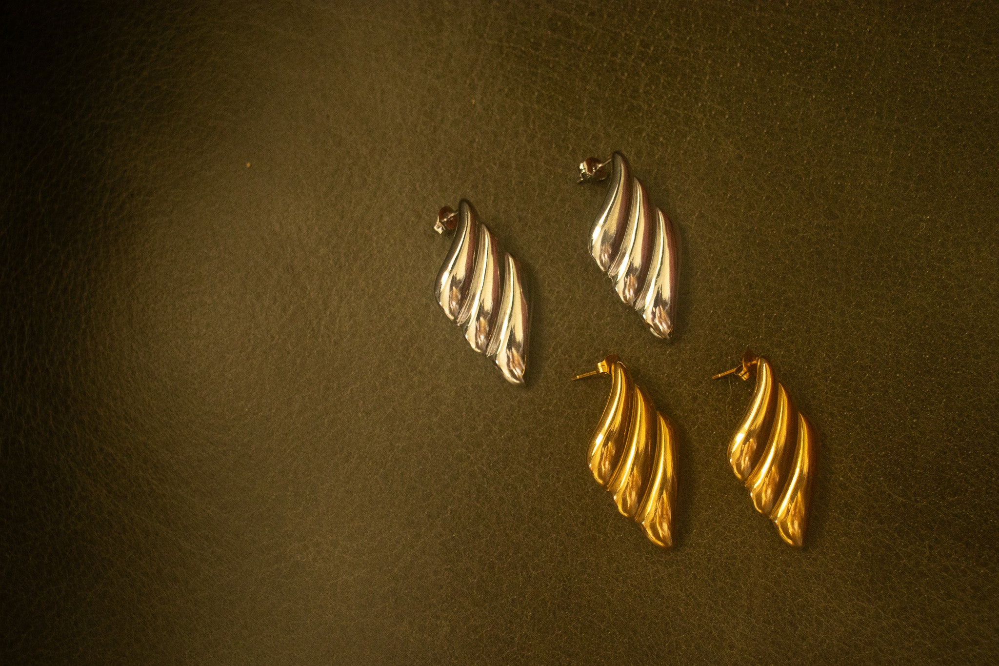 Margeaux Wave Earrings