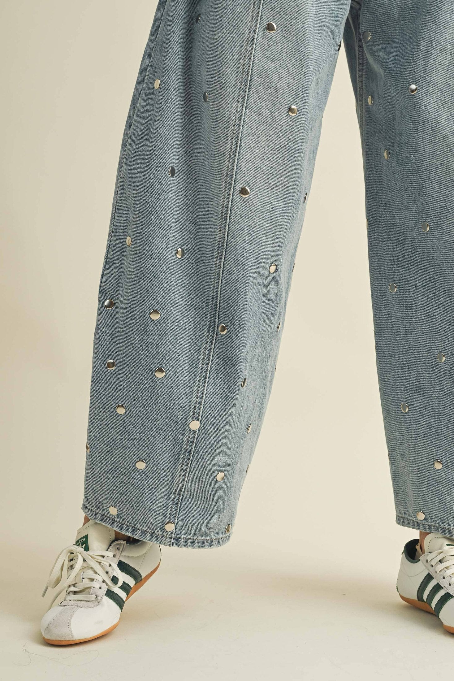 Klesis - IP1390 STUDDED BARREL DENIM PANTS 